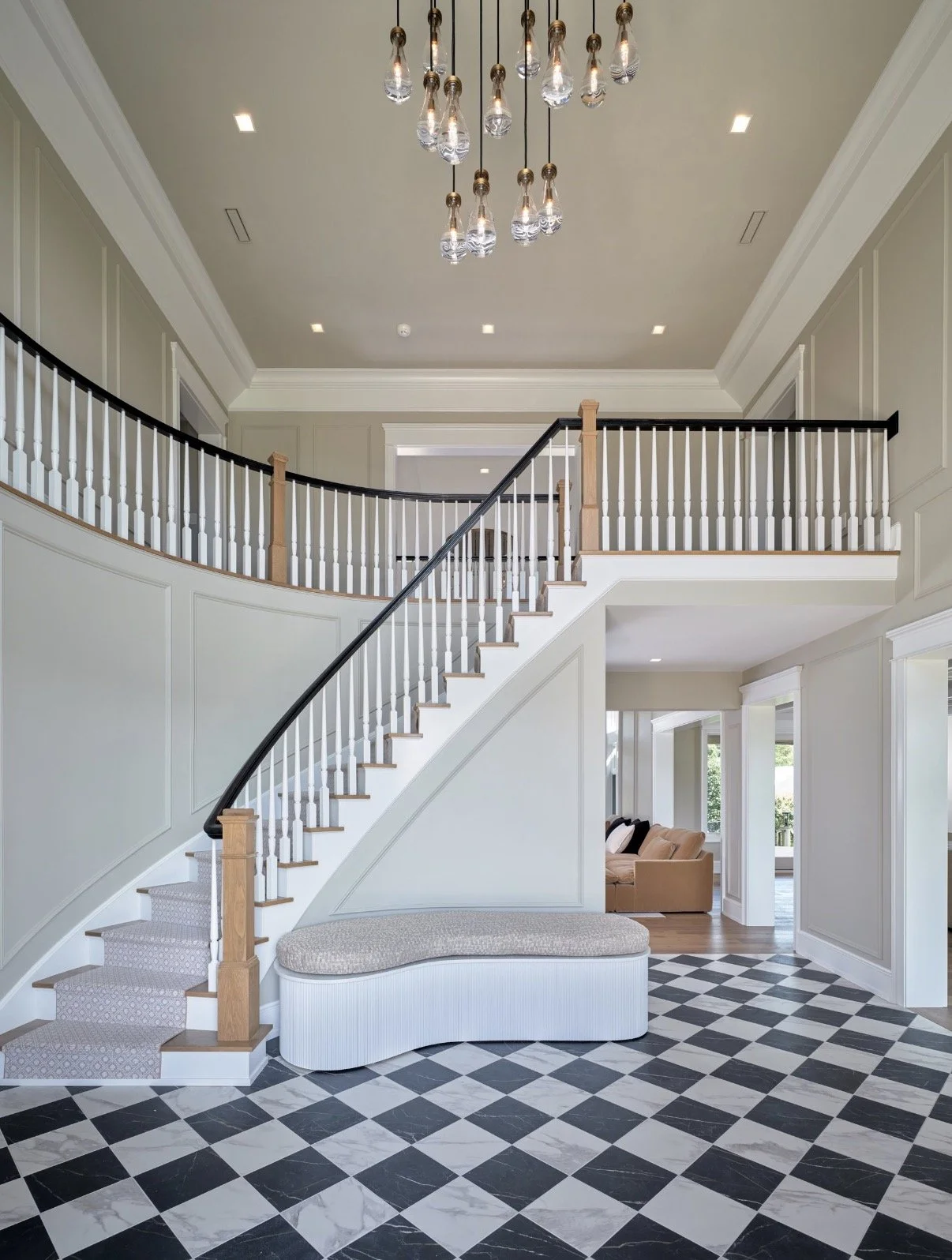 Liberty Place II Residence: A Timeless, Transitional Renovation in Medford, NJ