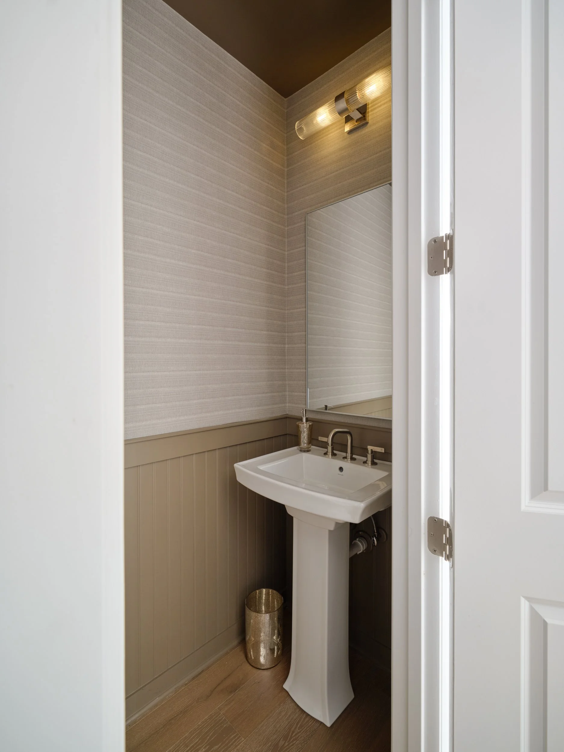 Common Bathroom.jpg