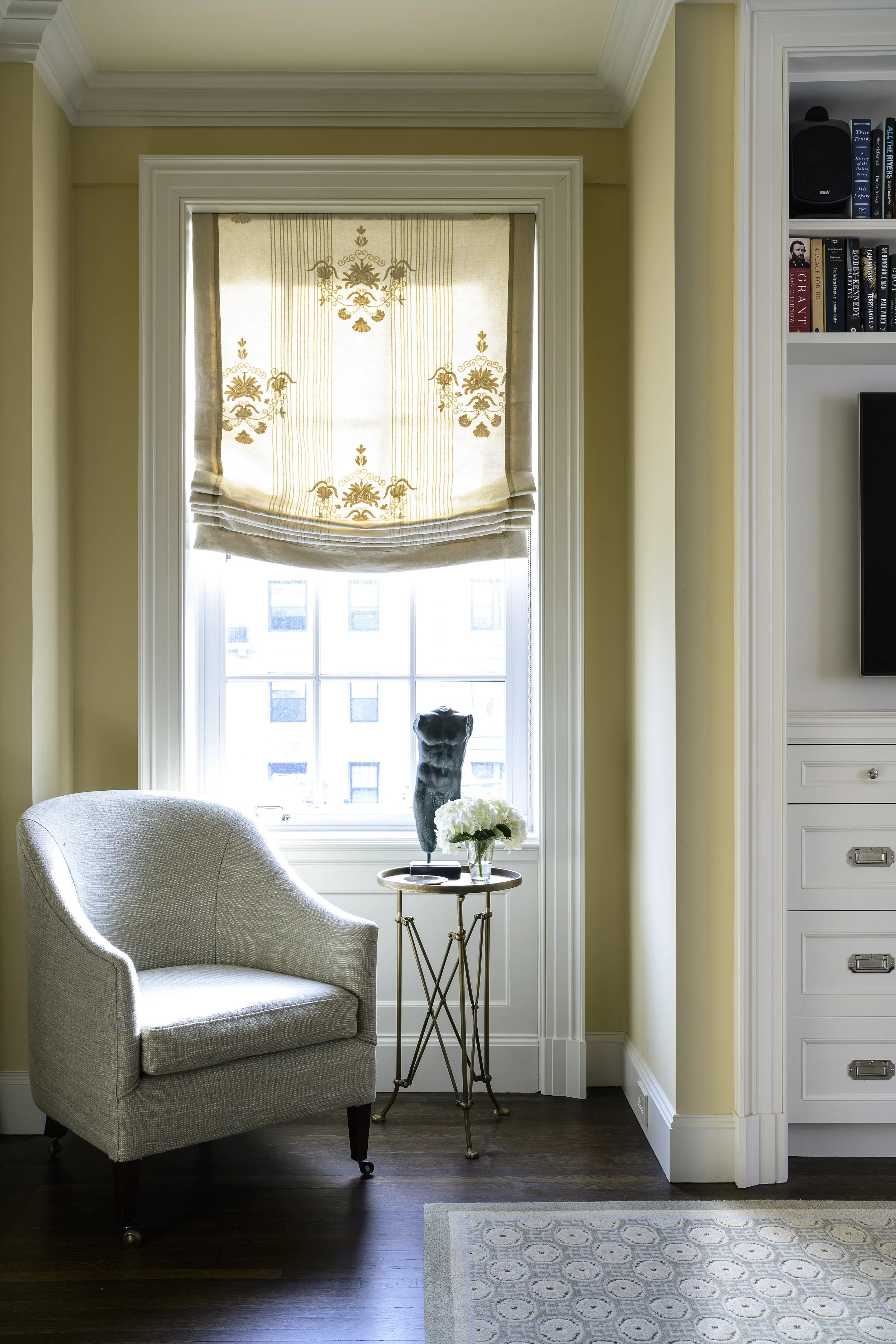 10 Master Bedroom.jpeg