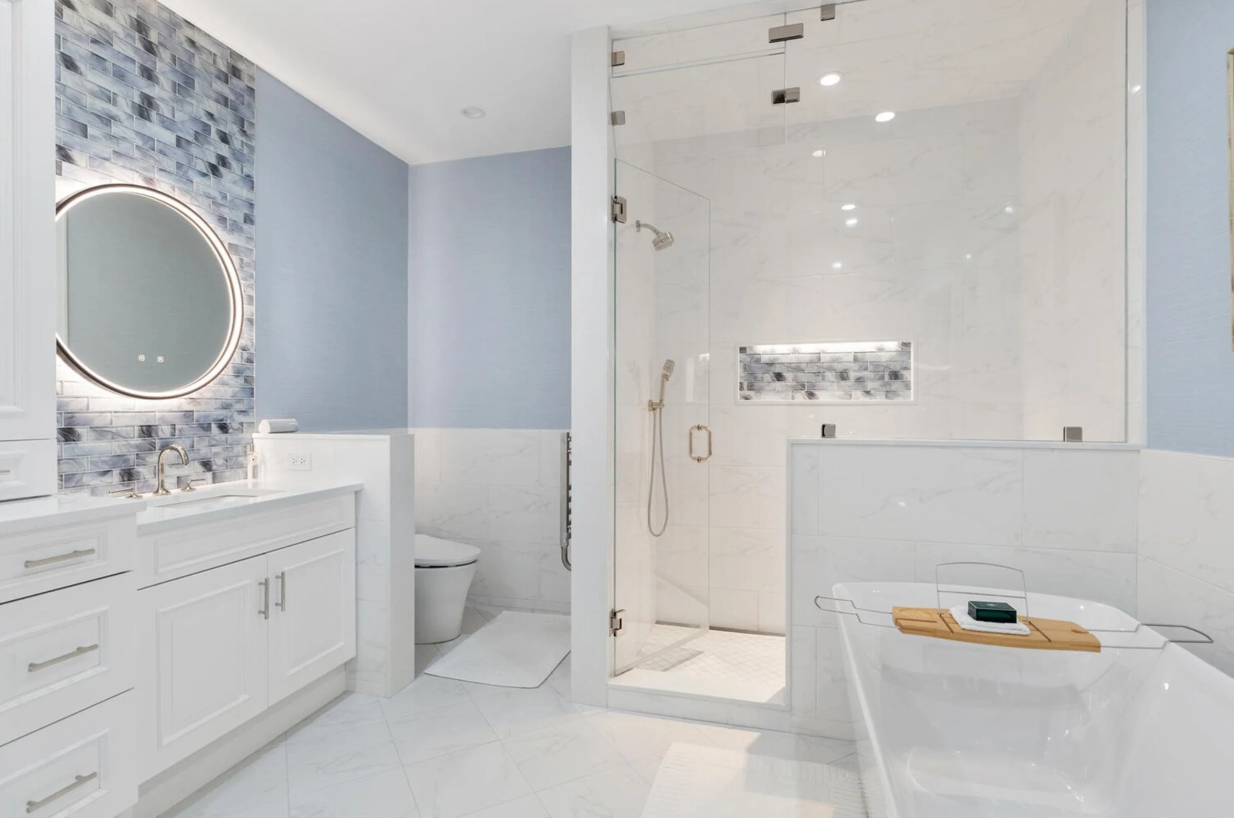 Sophisticated Living - A Masterpiece in Luxury Design