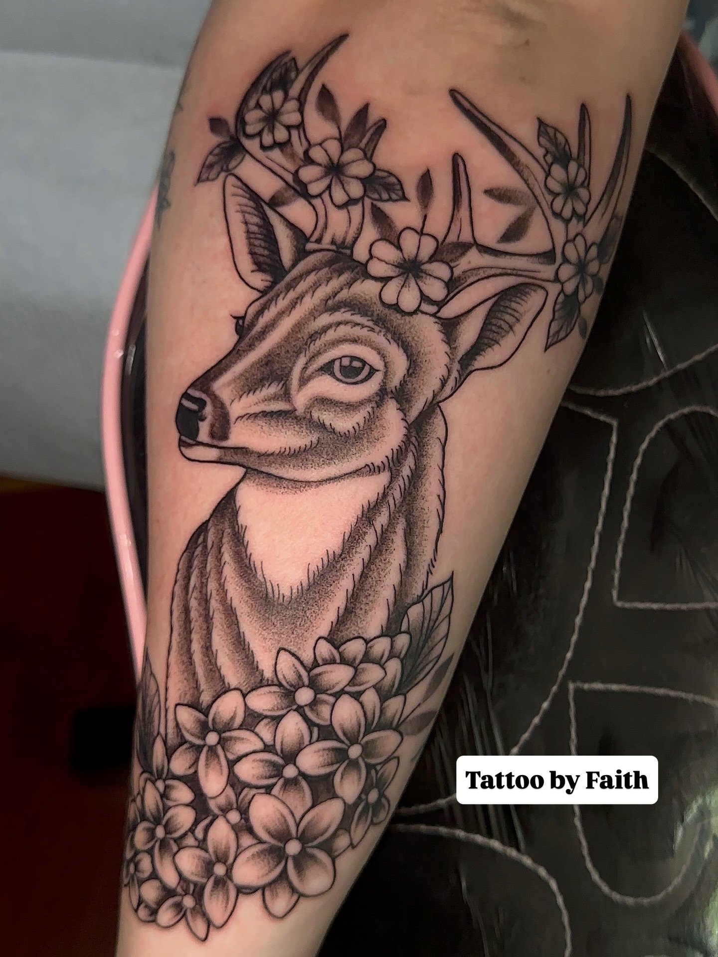 DM @faceheywood to book with her #sacredarttattooct #seymourctmoms #Seymourct #ct #ctink #cttattoo #tattoo #tattooshop #tattooartist #cttattoos #reels #seymourcttattoos #cttattooshop #oxfordct #beaconfallsct #southburyct #connecticut #sheltonct #wood