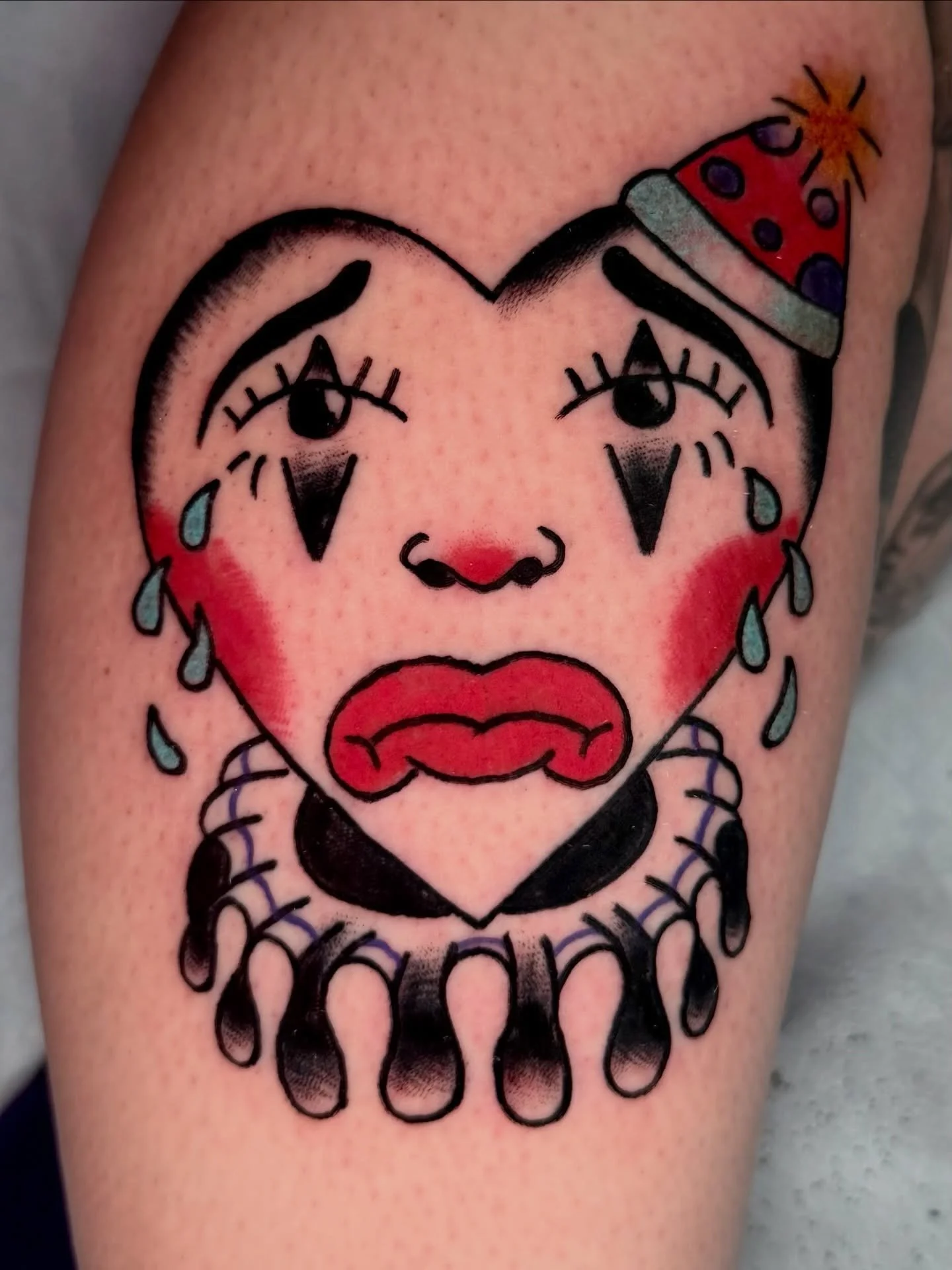 Tattoo by our American Traditional tattoo apprentice Emily DM @voorheez to book with her! #sacredarttattooct #seymourct #ctink #cttattoo #cttattooartist