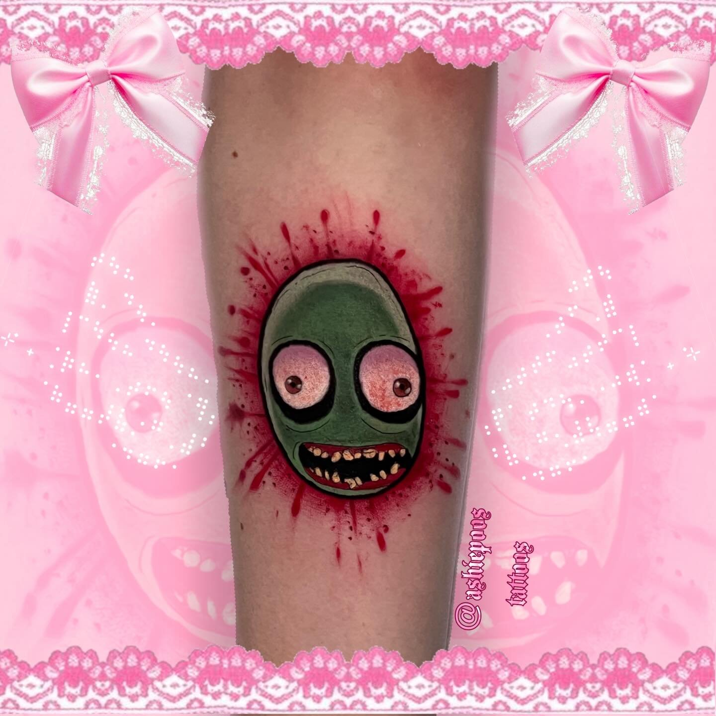 TATTOOED SALAD FINGERS ON @kaitlincsech thank u as always diva 💝💝💝💝💗💗💗

swipe for my march availability, dm to book!!

[ #myart #saladfingers #horror #horrortattoo #cutetattoo @davidfirth66 @sacredarttattooct ]