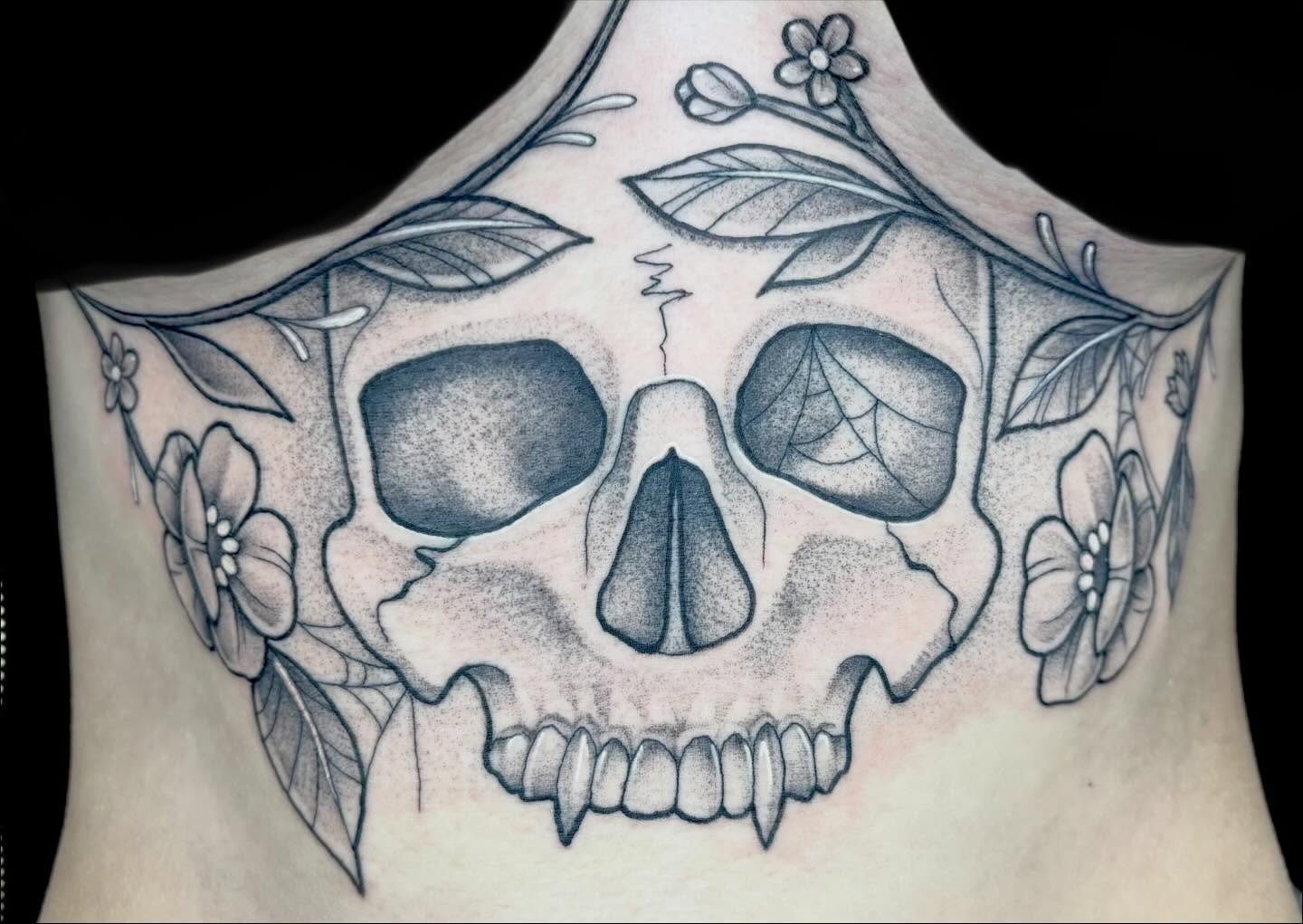 Really cool sternum/stomach piece I got to do 💀🌸
.
.
.
.
.
#sacredarttattooct #colortattoo #blackandgreytattoo #illustration #art #wow #tattooct #tattoo #cttattoo #tattoos #cttattoos #tattoosct #tattooartist #cttattooartist #tattooartistct #artist 