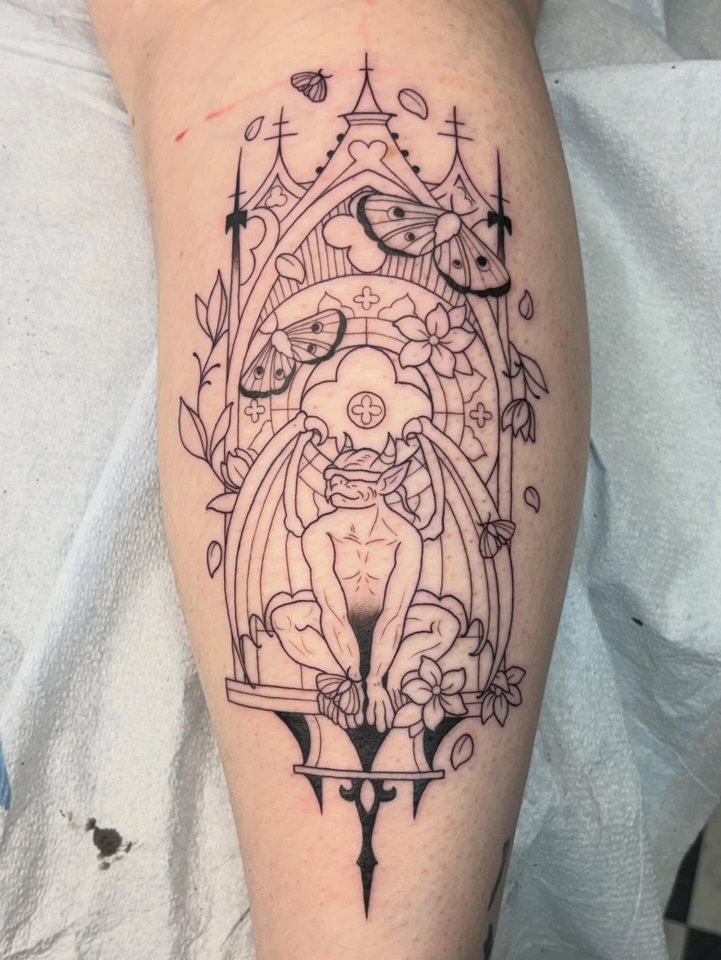 Line work of this tattoo I started, I can&rsquo;t wait to finish this up!
.
.
.
.
.
.
#sacredarttattooct #cttattoo #cttattooartist #ladytattooers #girltattooartist #ctink
#tattooideas #illustration #artist #booktok #theknightandthemoth #Bartholomew #