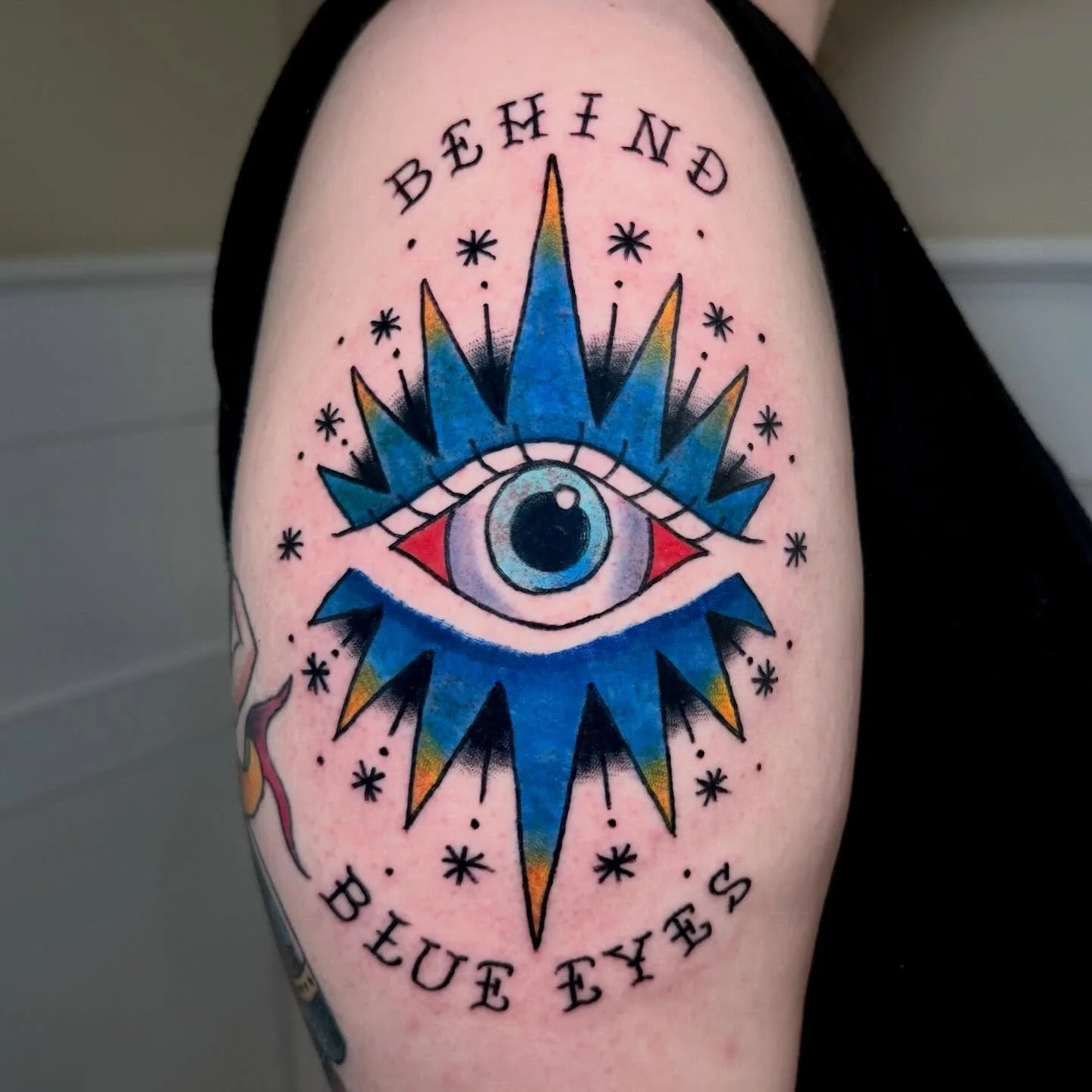 did this custom limp bizkit/the who piece for zuza!! thank you for coming to me with this one !! it was a blast 🌟
#americantraditional #americantraditionaltattoo #behindblueeyes #boldwillhold #traditionaltattoo