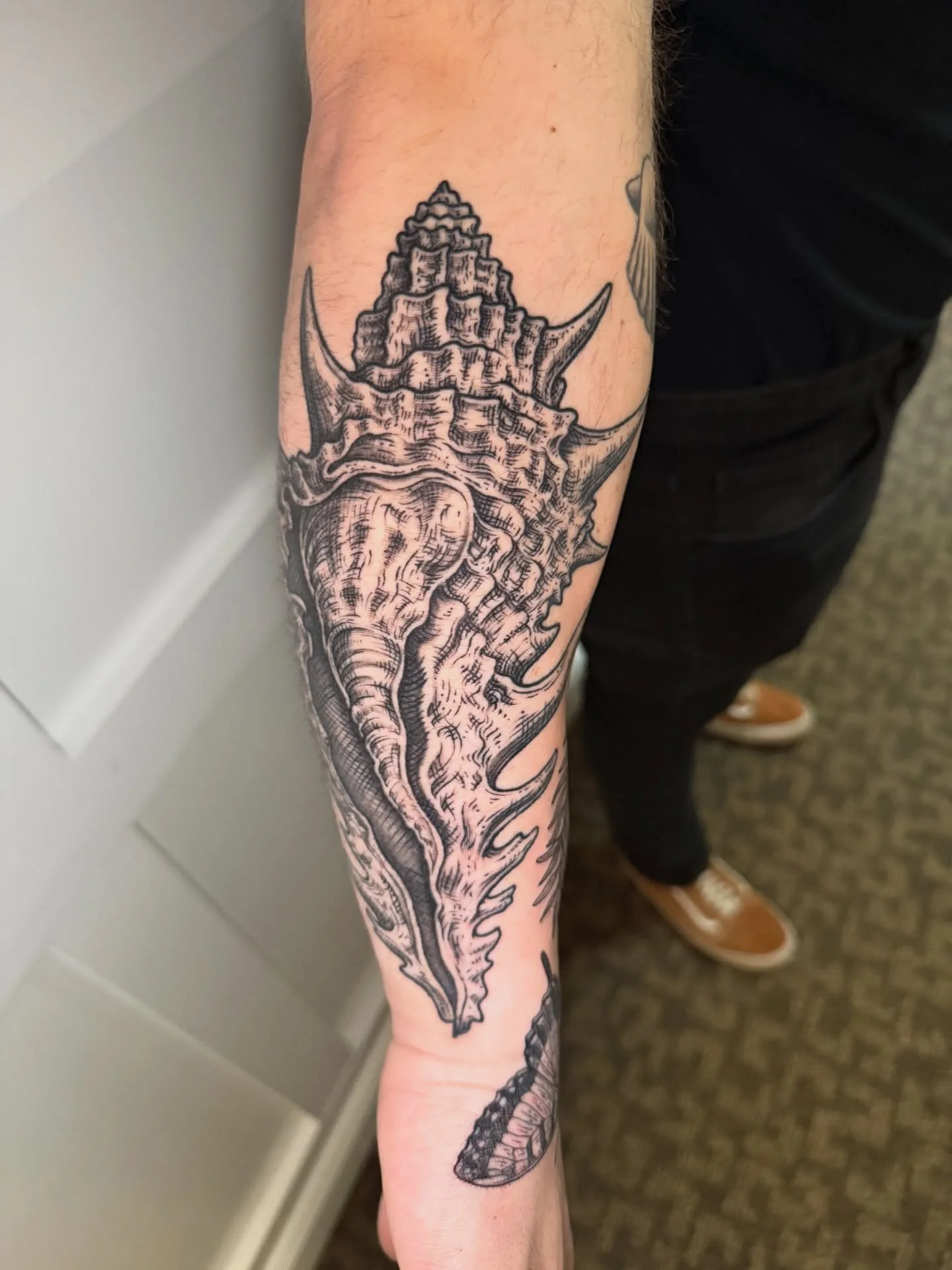 Alex loving this style! Bring him more! DM @aleximaginist to book a session with him! #sacredarttattooct #cttattoo #cttattooshop #cttattooartist #tattoo