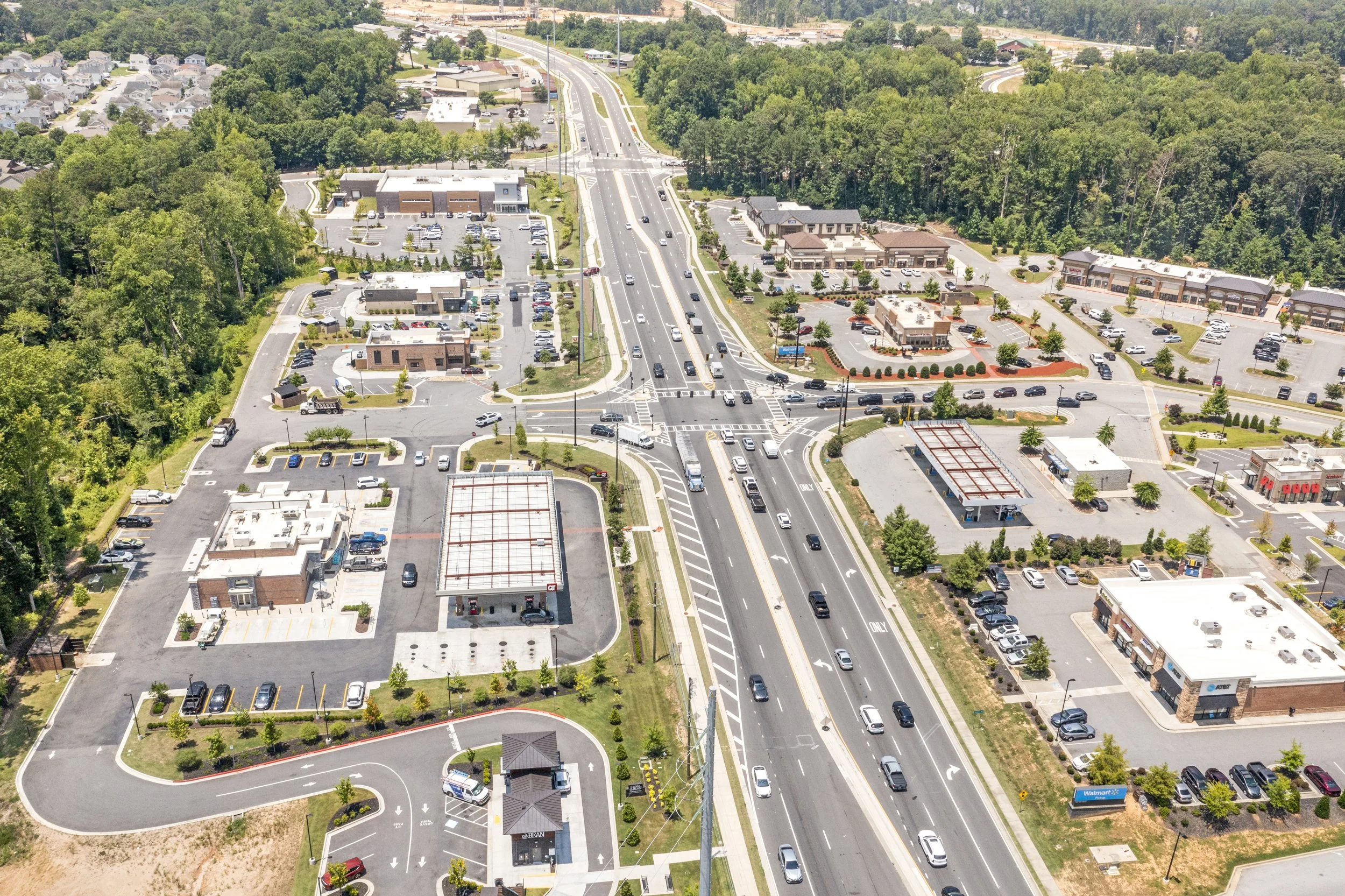 Shopping and dining on Browns Bridge Road Cumming GA near GA-400 Exit 18 minutes from Bridgetowne neighborhood North Forsyth