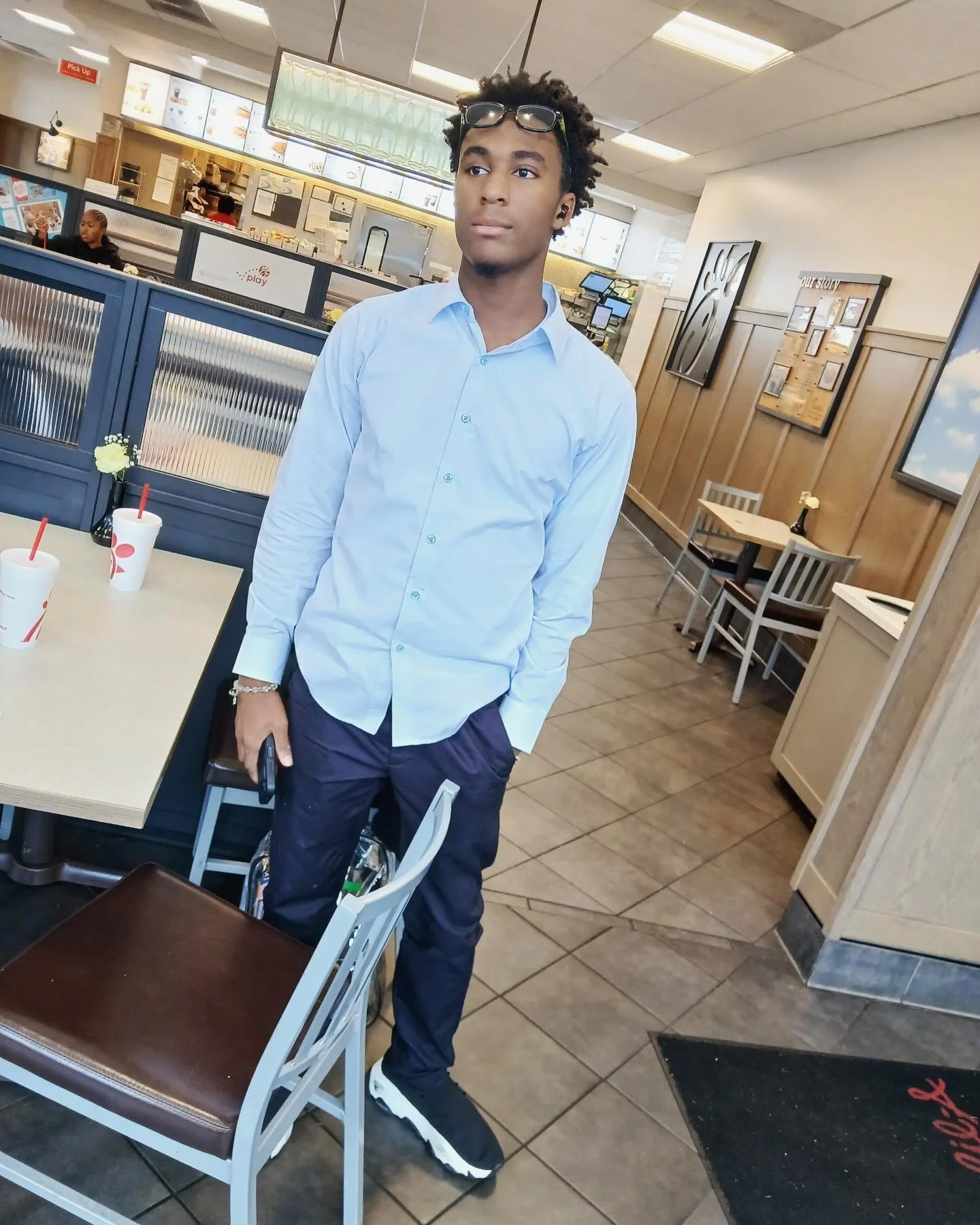 Prayers up for Jonathan Franklin&mdash; one of our Refuge Youth-ers &mdash; as he interviews for his first job at Chick-fil-a🙌🏾🙏🏾
.
A great company to work for long term! And being that a good number of our church family works for CFA&hellip;we b