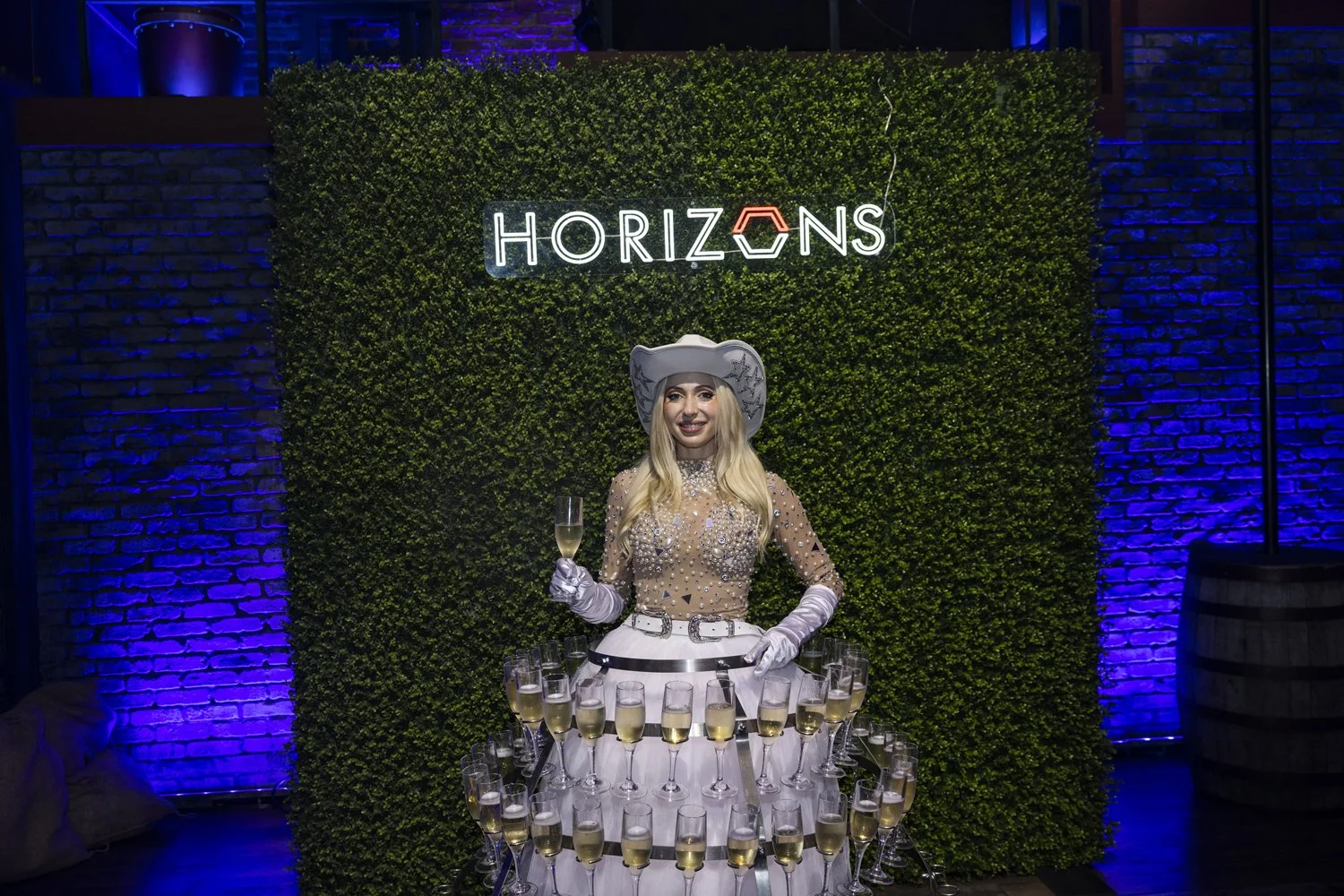 horizons353.jpg