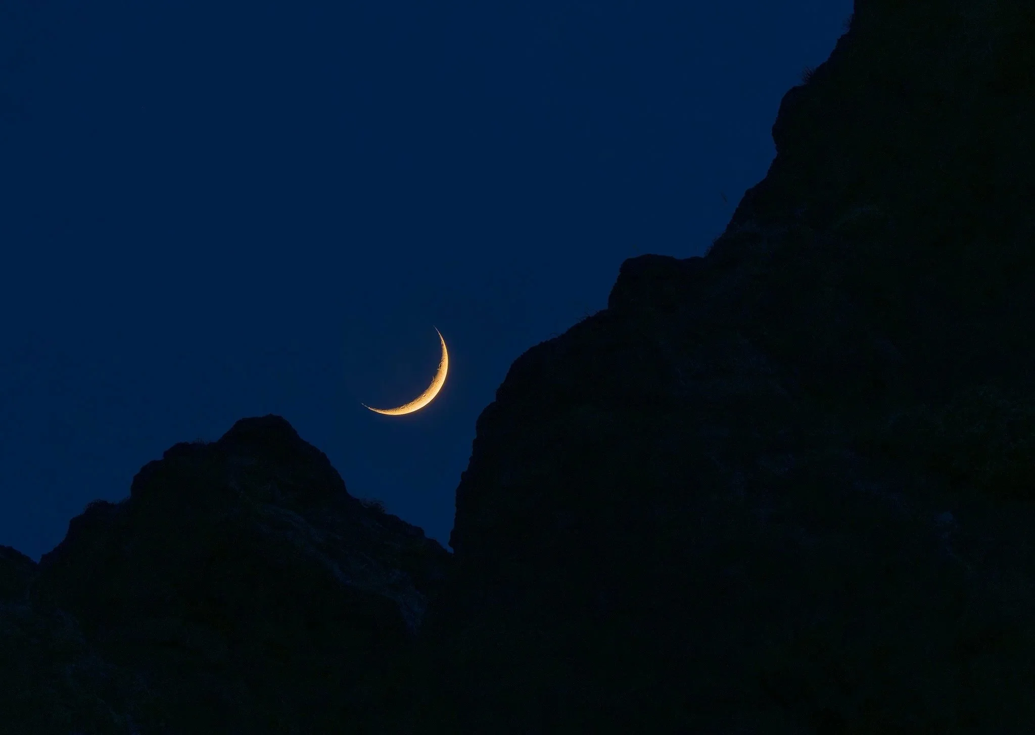 Crescent Moonset - Santa Monica Mountains