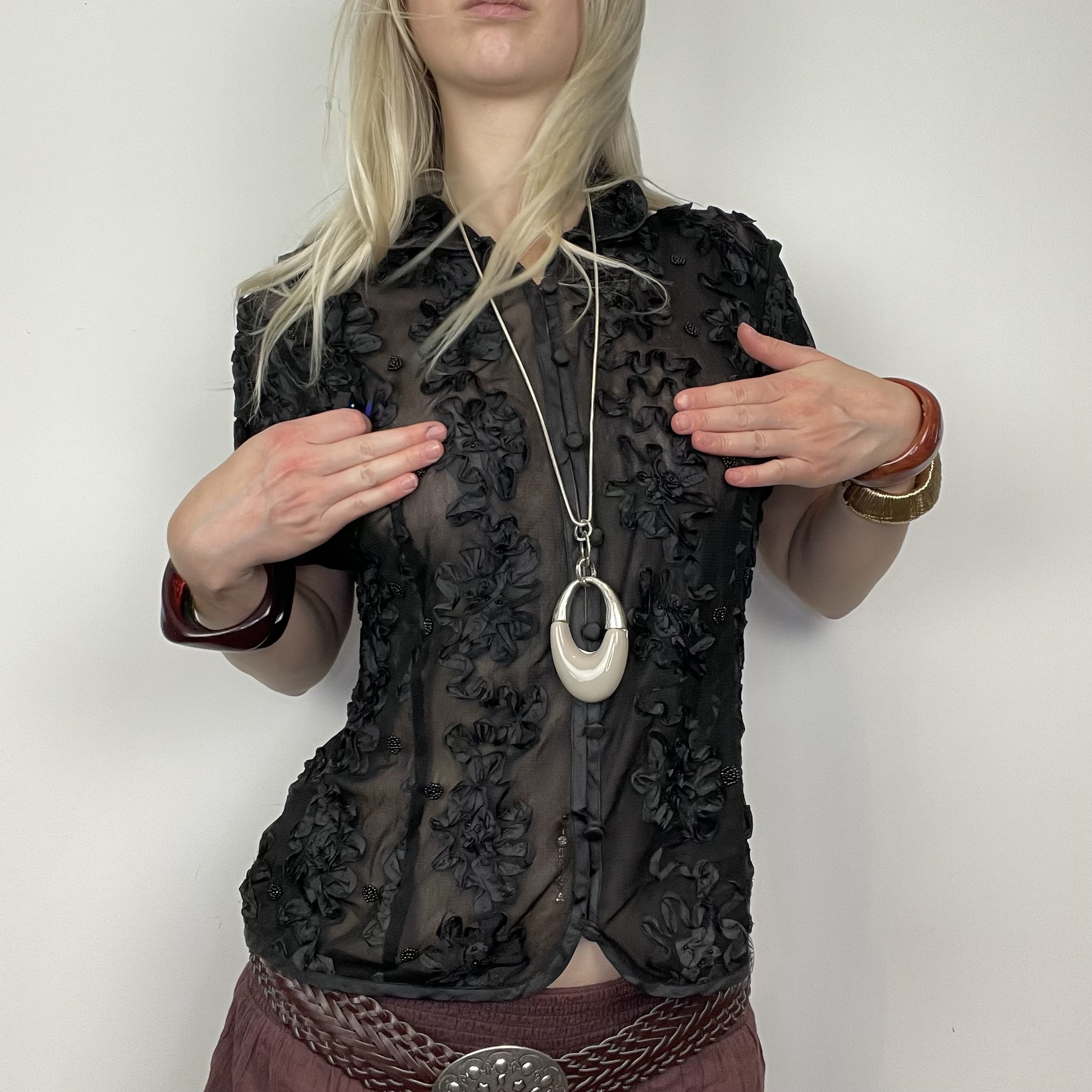 L Gerry Weber black embellished beaded floral mesh sheer button up short sleeve patterned blouse