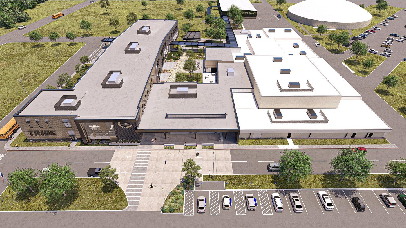 Ariel Comanche HS.jpeg