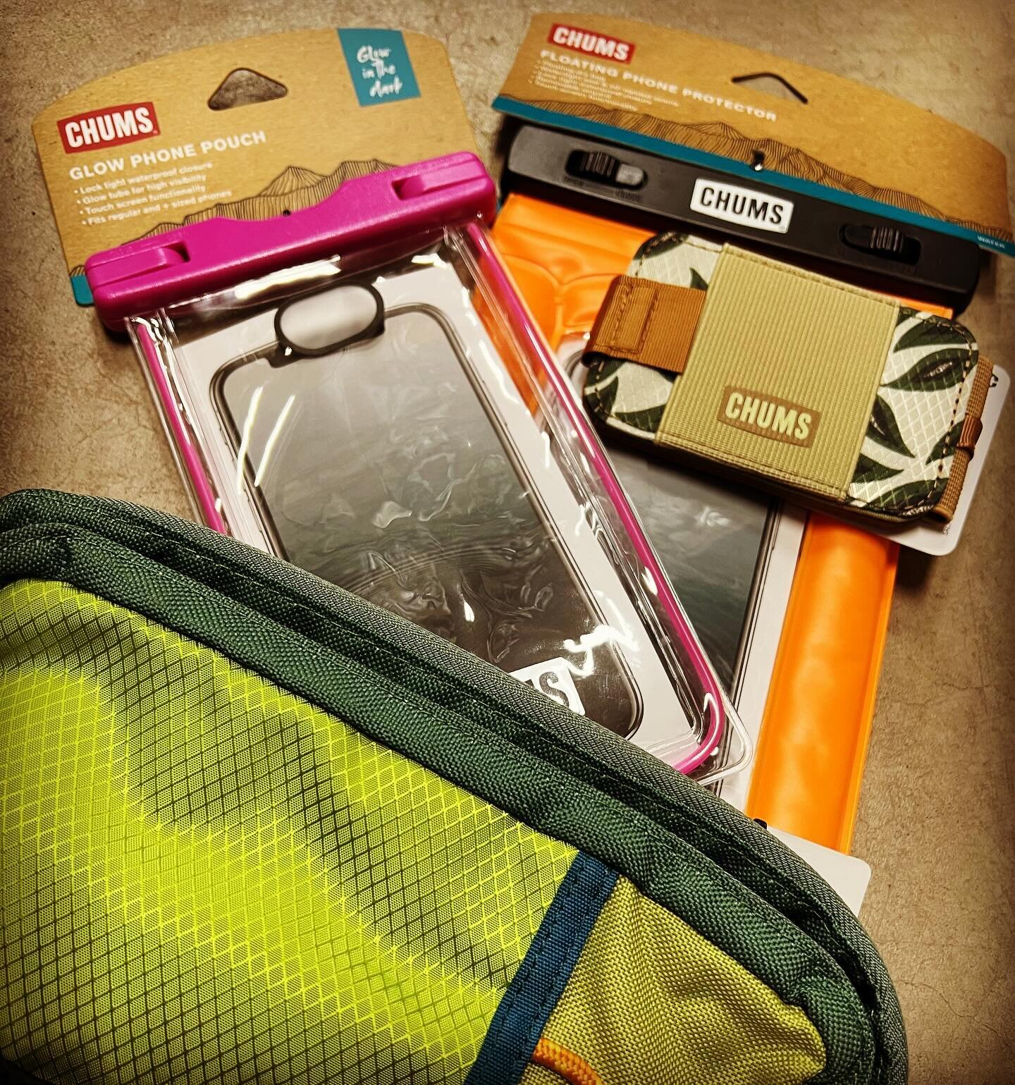 Planning a trip? Maybe somewhere hot? We have just received some travel essentials from our friends @chumsusa Glow phone pouches. Floating phone protectors. Waist packs. Travel wallets. #travel #traveling #somewherewarm #mexico🇲🇽