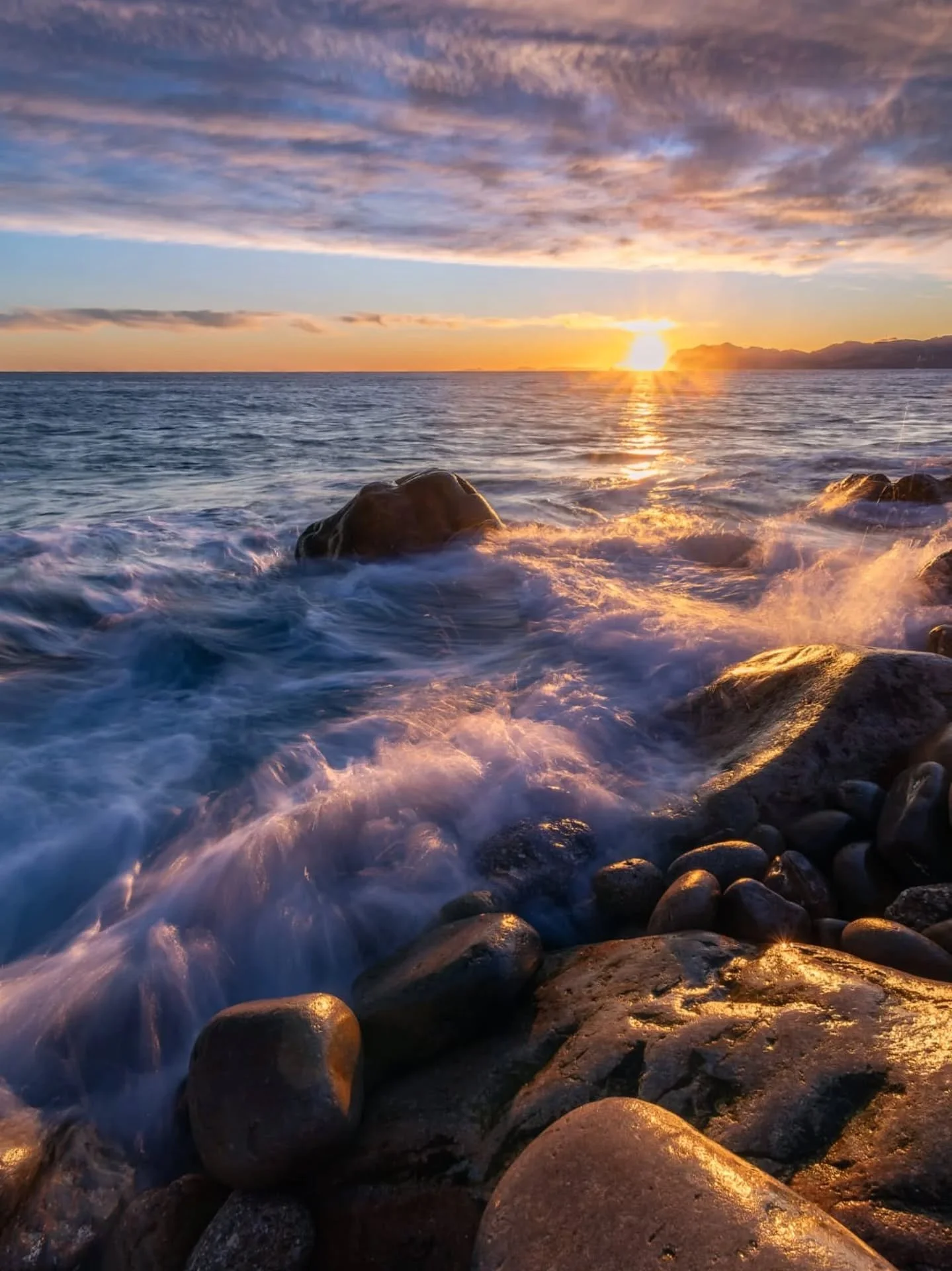 ✨ FOTO DESTACADA ✨

Hoy destacamos la mirada de @kvallesquino 📸

Una imagen que refleja su forma de ver la fotograf&iacute;a, cuidando cada detalle y transmitiendo mucho m&aacute;s que un simple instante.

Desde Fotoadictos seguimos apostando por da