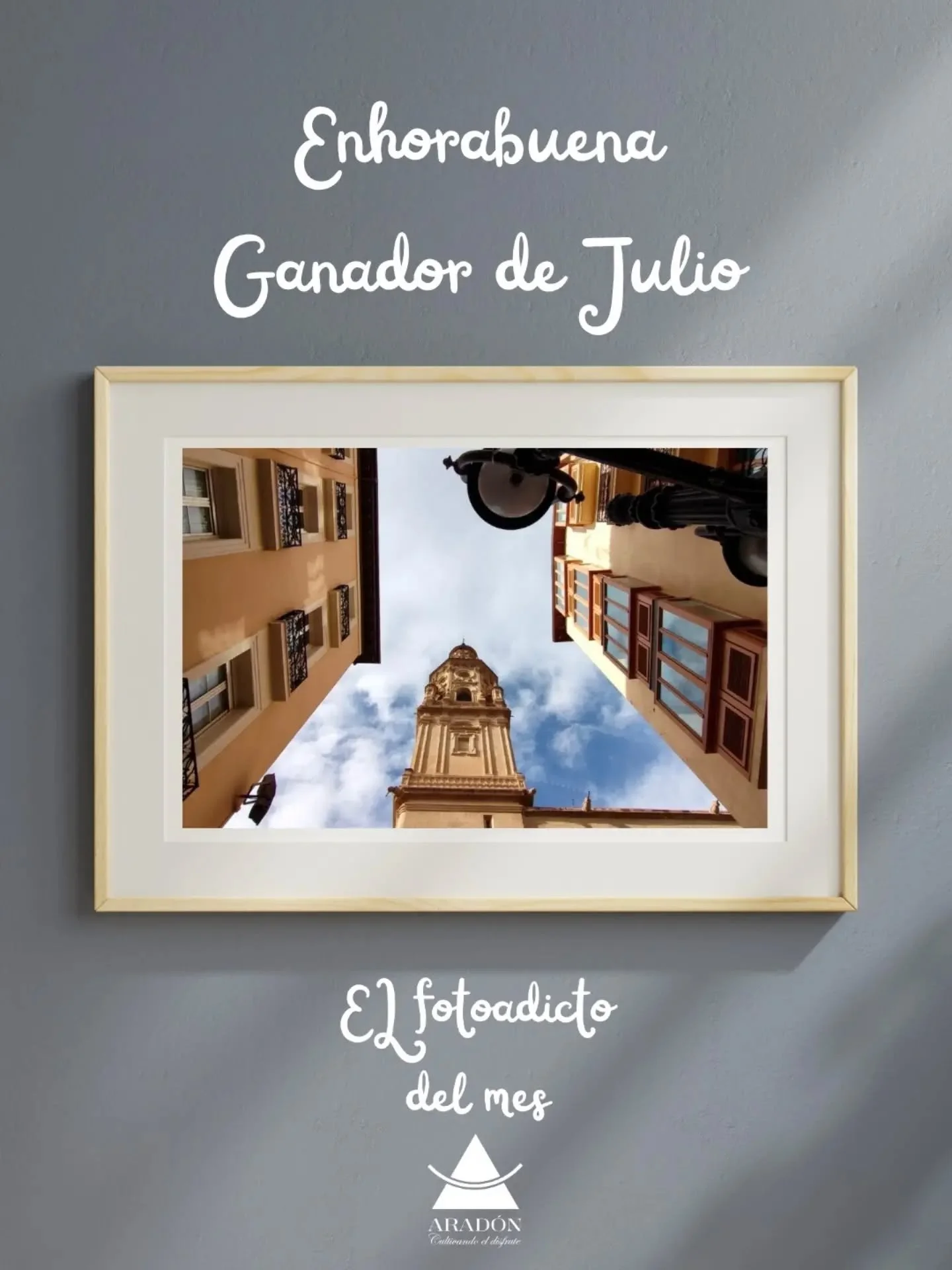 📷 Categor&iacute;a: Arquitectura 🏛️

Nos complace anunciar que la ganadora del mes de julio es @logronoylarioja con su fotograf&iacute;a "Otra perspectiva". ✨

Mar&iacute;a &Aacute;ngeles nos cuenta el origen de su imagen:

"Una de l
