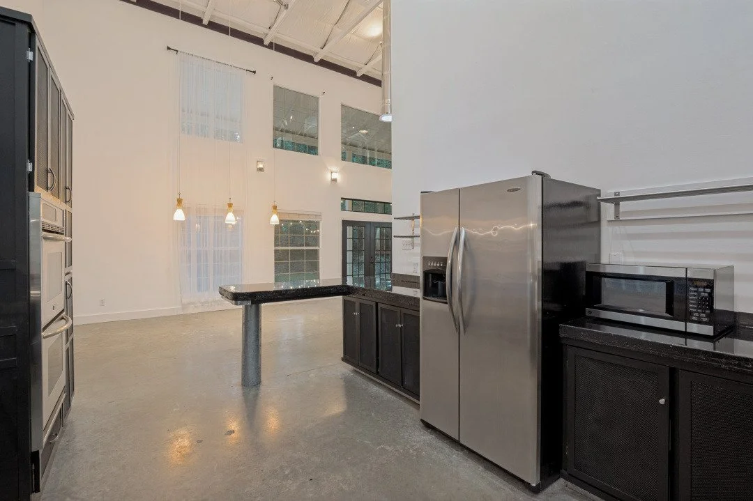 1233 Lady Lane Kitchen and Dining Room.jpg