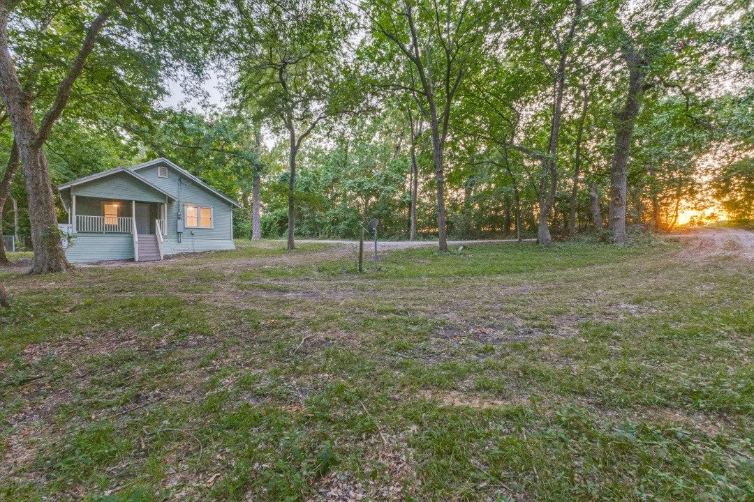 2990 County Road 568 Home and Landscape.jpg