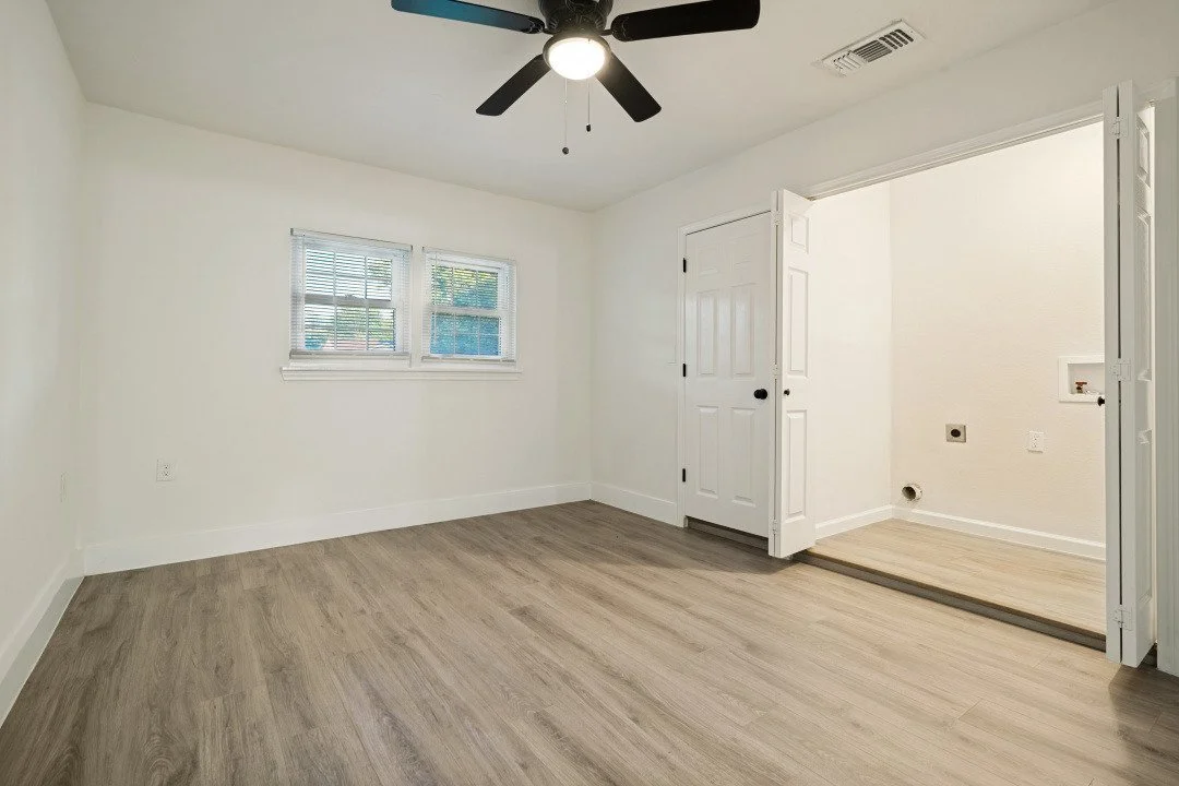 1319 Eastern Heights Primary Bedroom.jpg