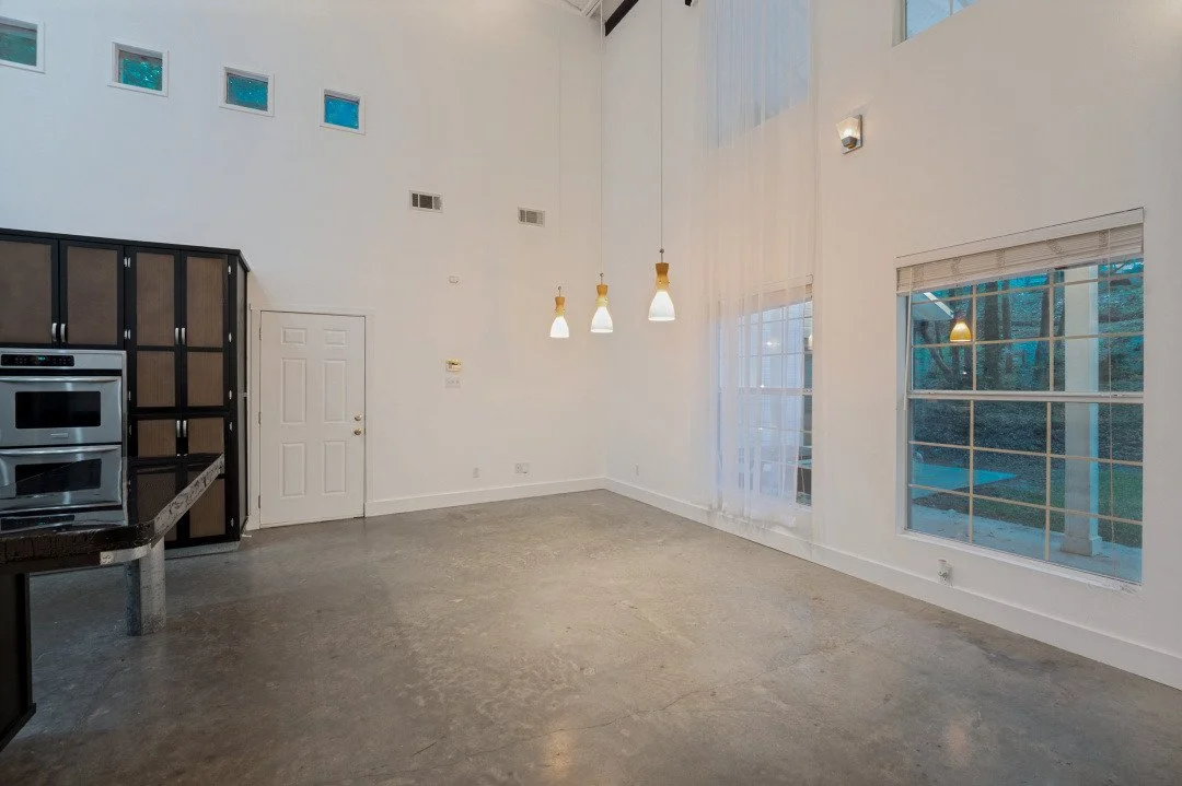1233 Lady Lane Dining Room.jpg