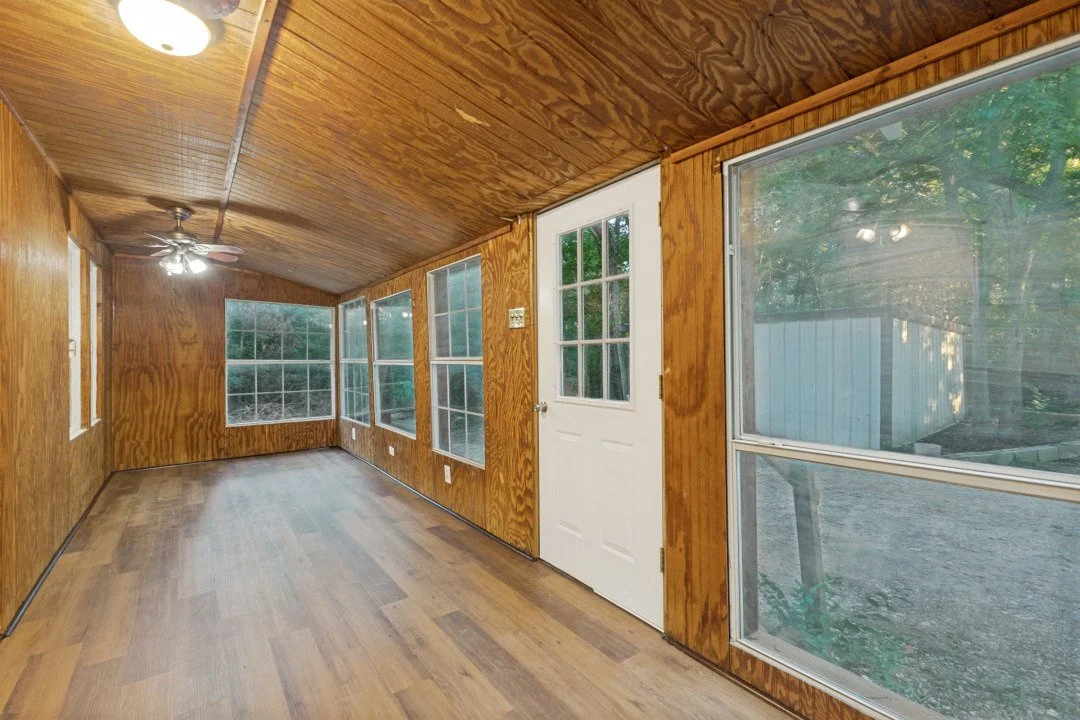 2990 County Road 568 Sunroom, Other View.jpg