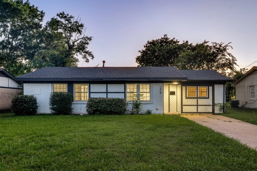 1319 Eastern Heights Exterior Front.jpg
