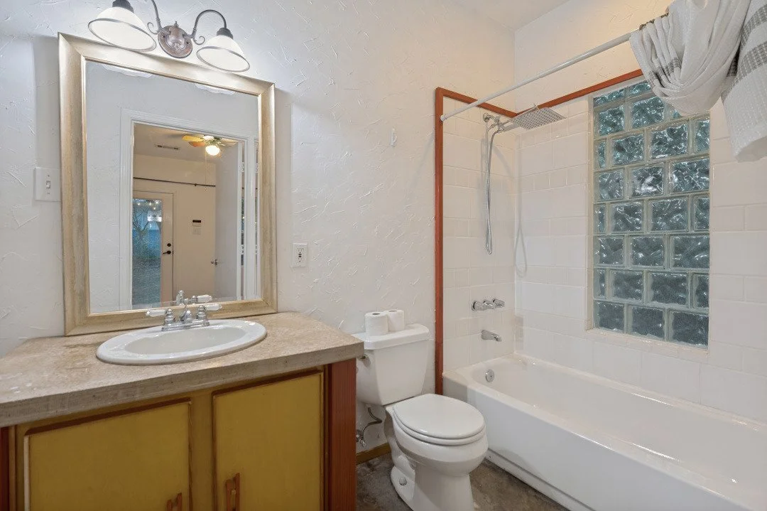 1233 Lady Lane Bathroom 3 (Guest Suite).jpg