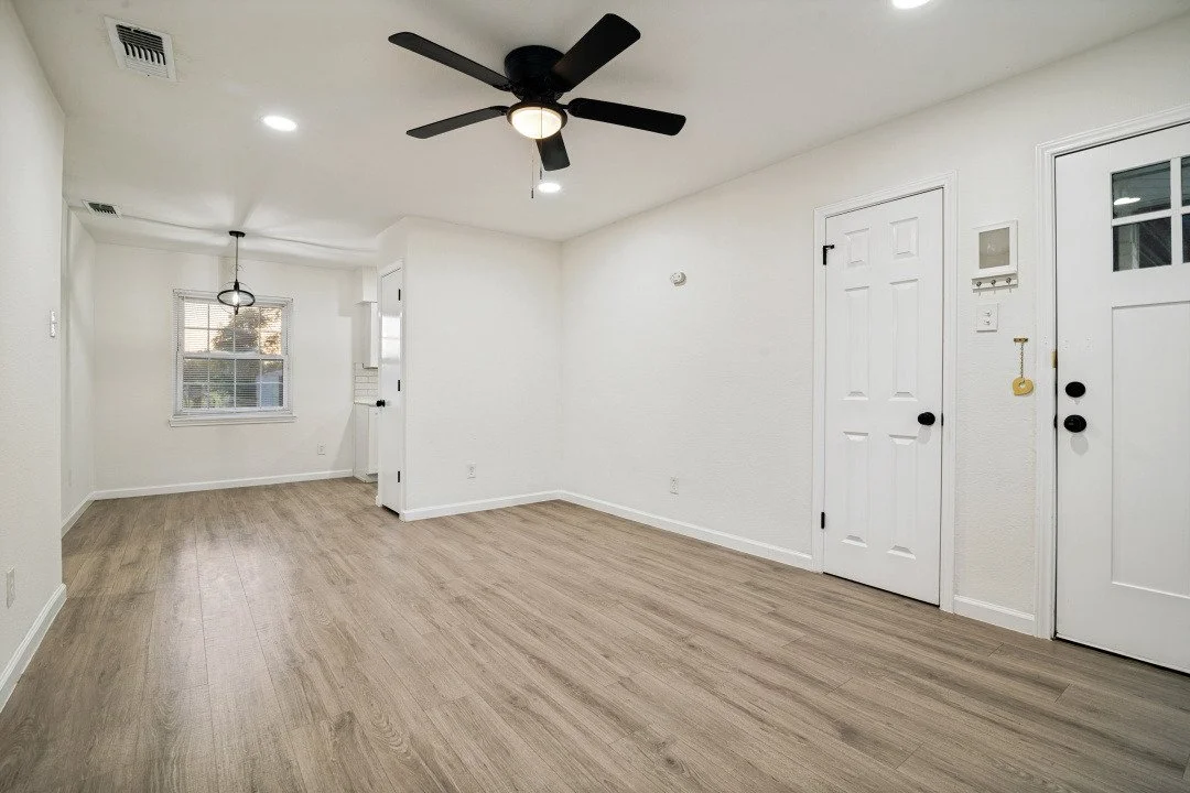 1319 Eastern Heights Living Room (Front).jpg