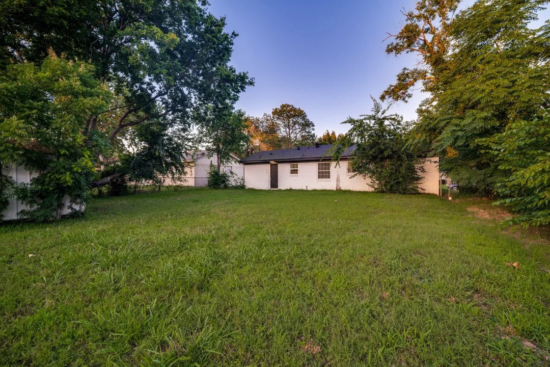 1319 Eastern Heights Rear.jpg