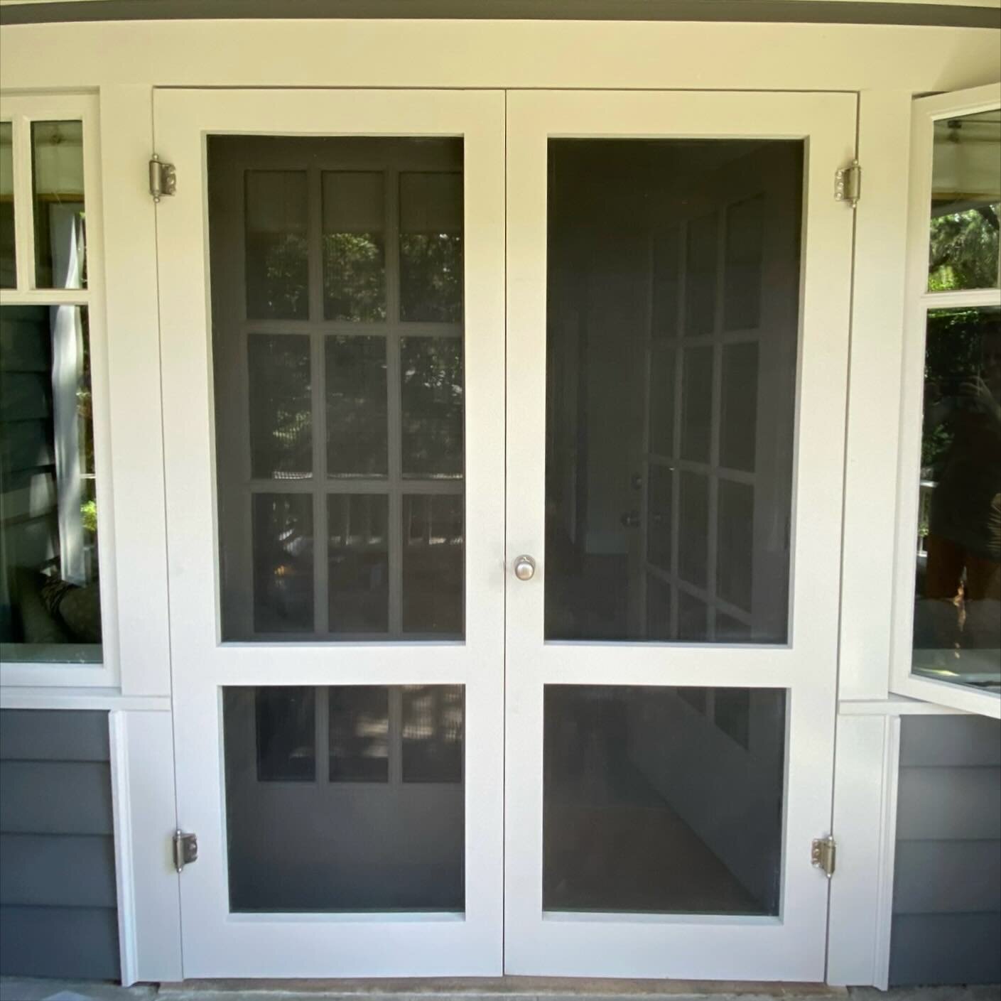 This set of French Doors was crafted for a family in Montlake who wants to enjoy the cool, fresh breeze into their primary bedroom without having to worry about bugs getting in. These screen doors seem to do just the trick. The brushed nickel hardwar