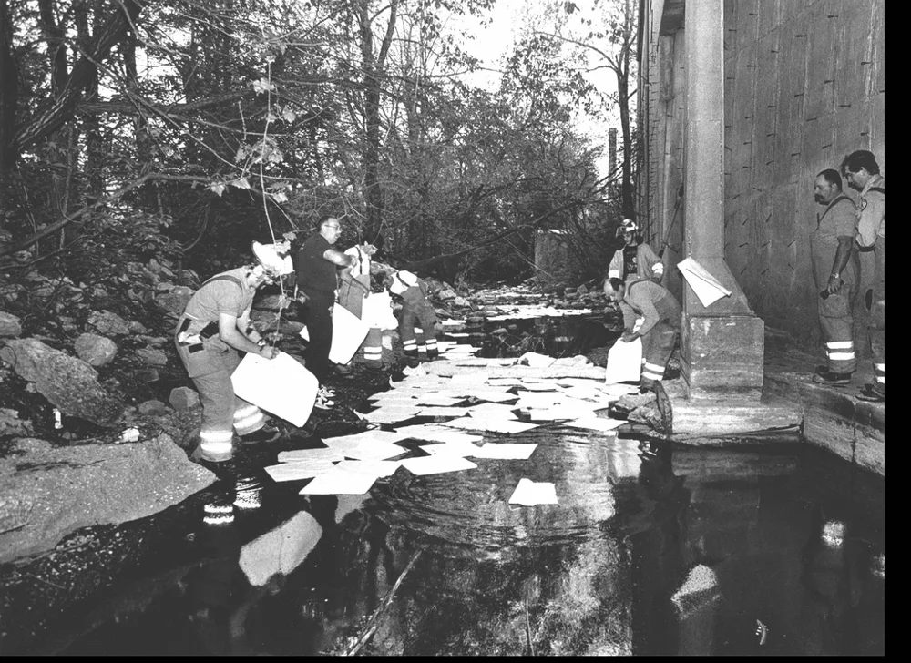Waste oil clean up, Earth Day 1990s