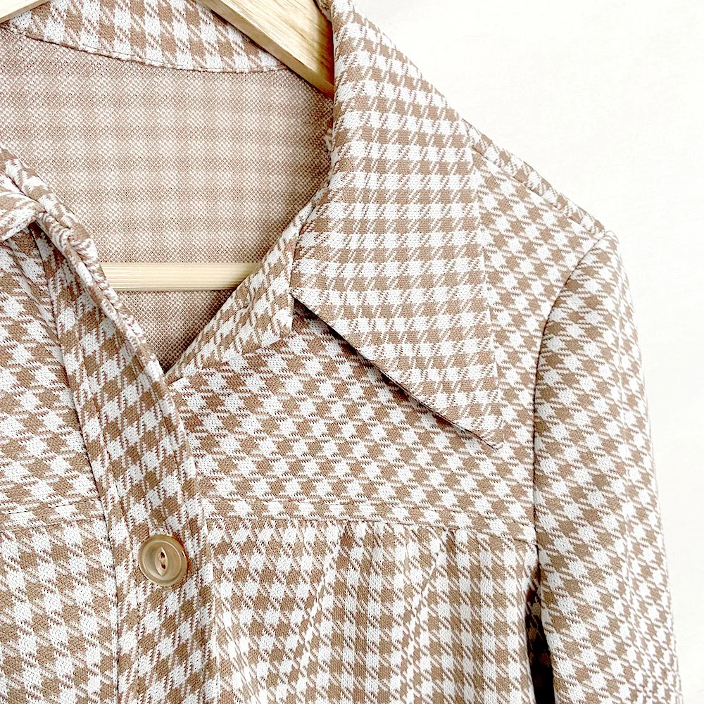 BrownPlaidCollarShirt_5.jpg
