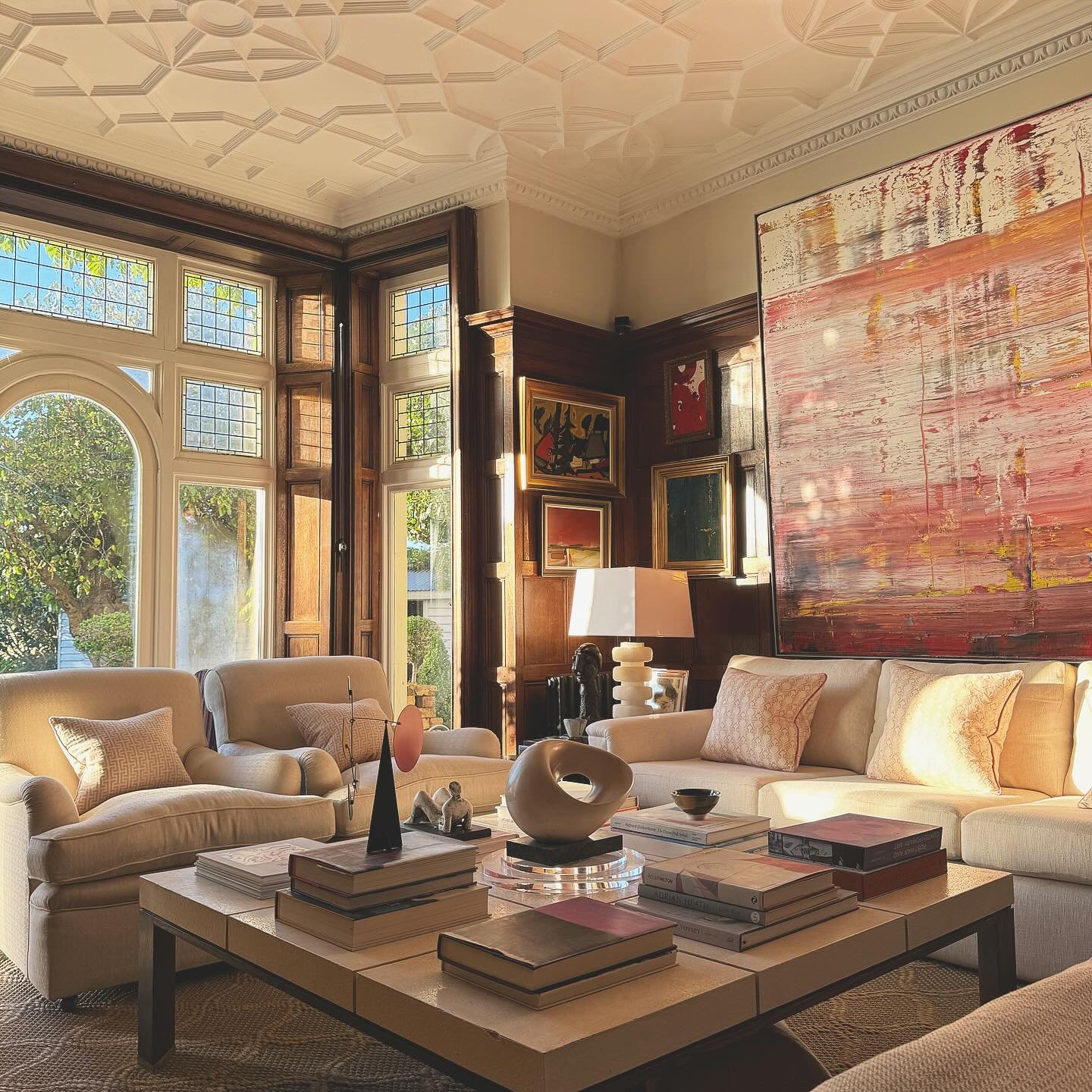 M O R N I N G  L I G H T | #morninglight
-
I am so grateful to have experienced life in the extraordinary property for so long. I woke this morning to the sun streaming into the bedroom and ran to the Drawing Room to see how the light was falling on 