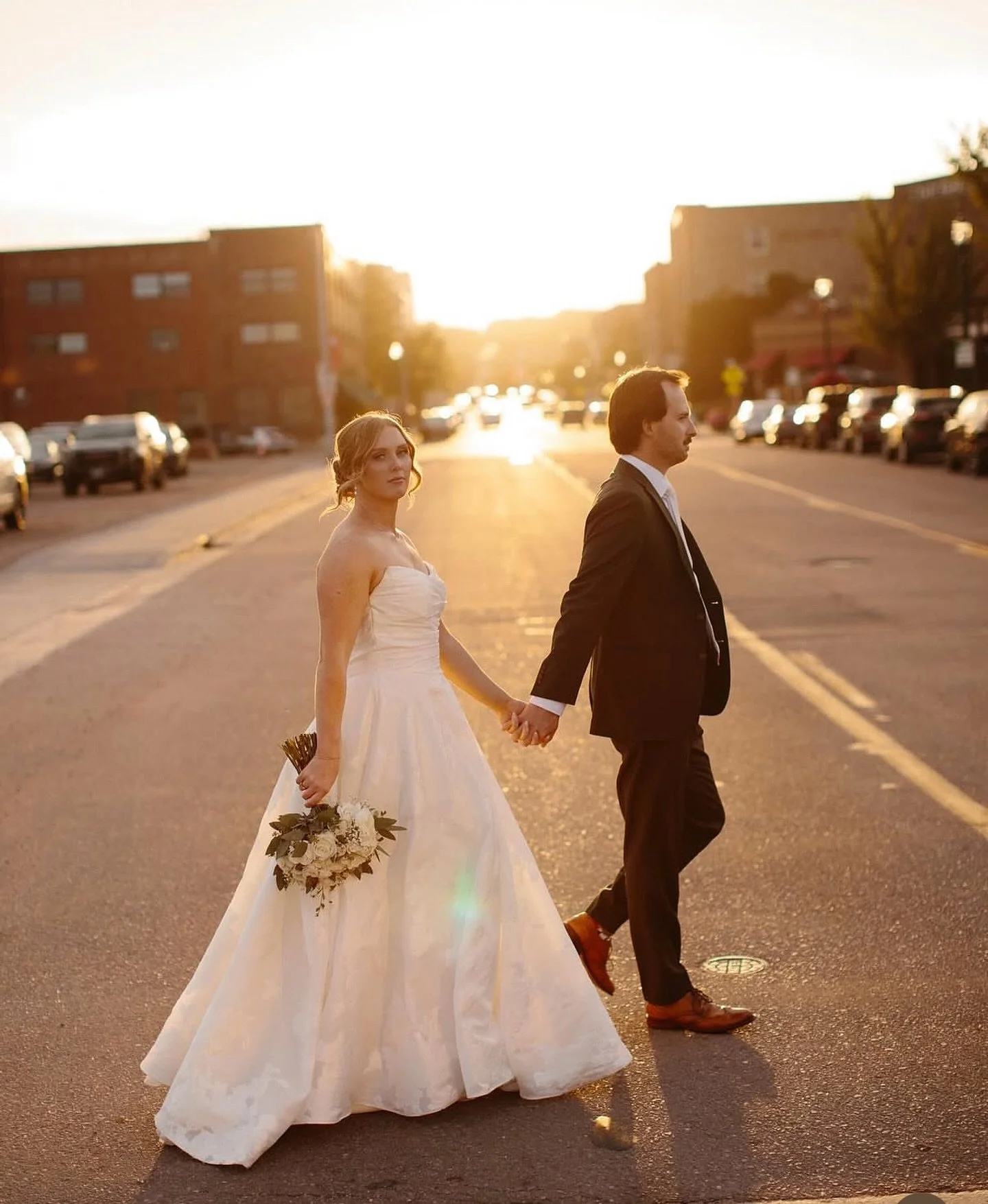 When golden hour meets a flawless tan 🌞🌞🌞

Erin in shade Ride or Dye Free by @heyaltsunpro Tan by @meaganzerr 

Book for yourself + your party TWO days before your event!

Mobile spray tanning Sioux Falls, spray tan near me, spray tanning near me,