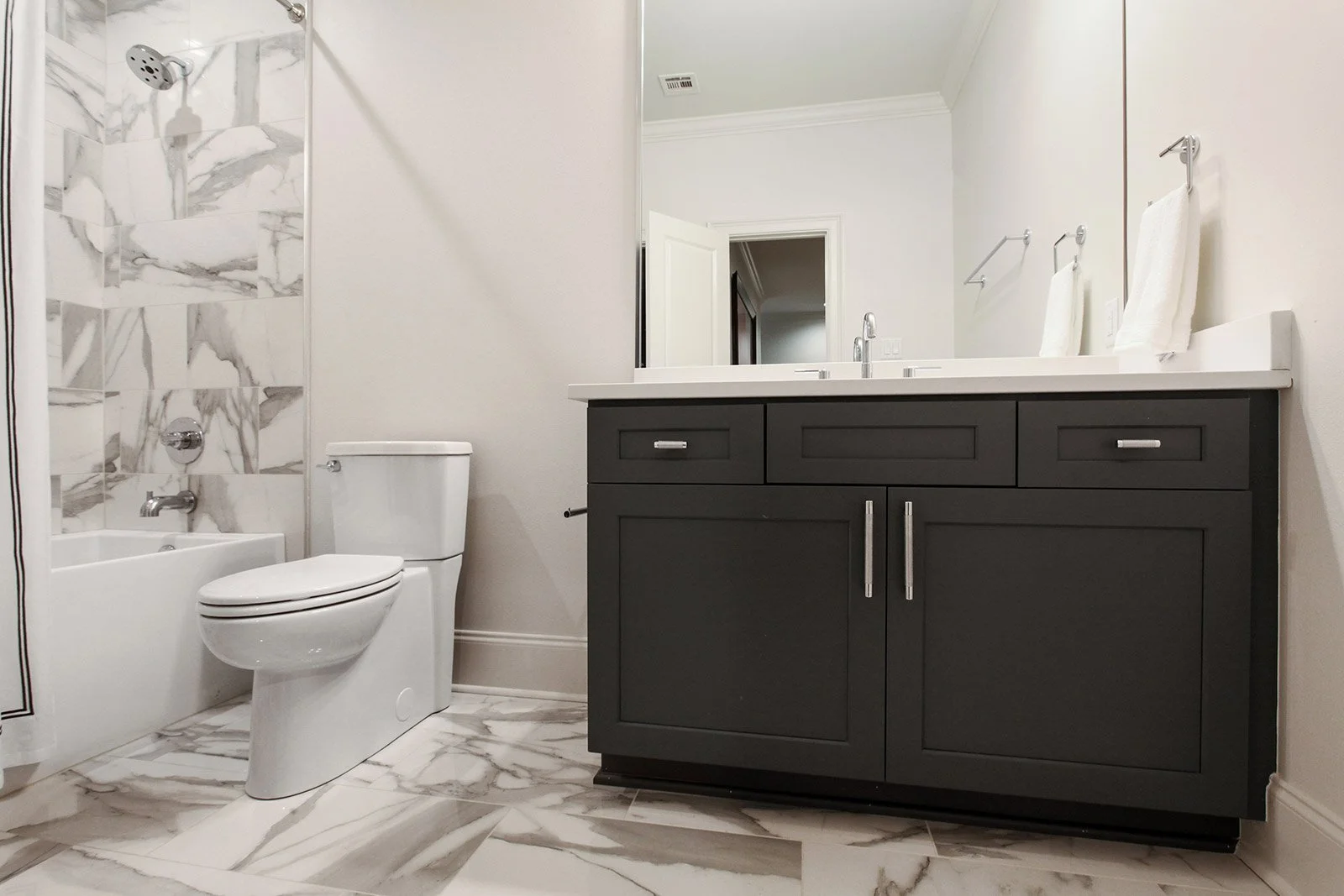 Modern Masculine Bathroom