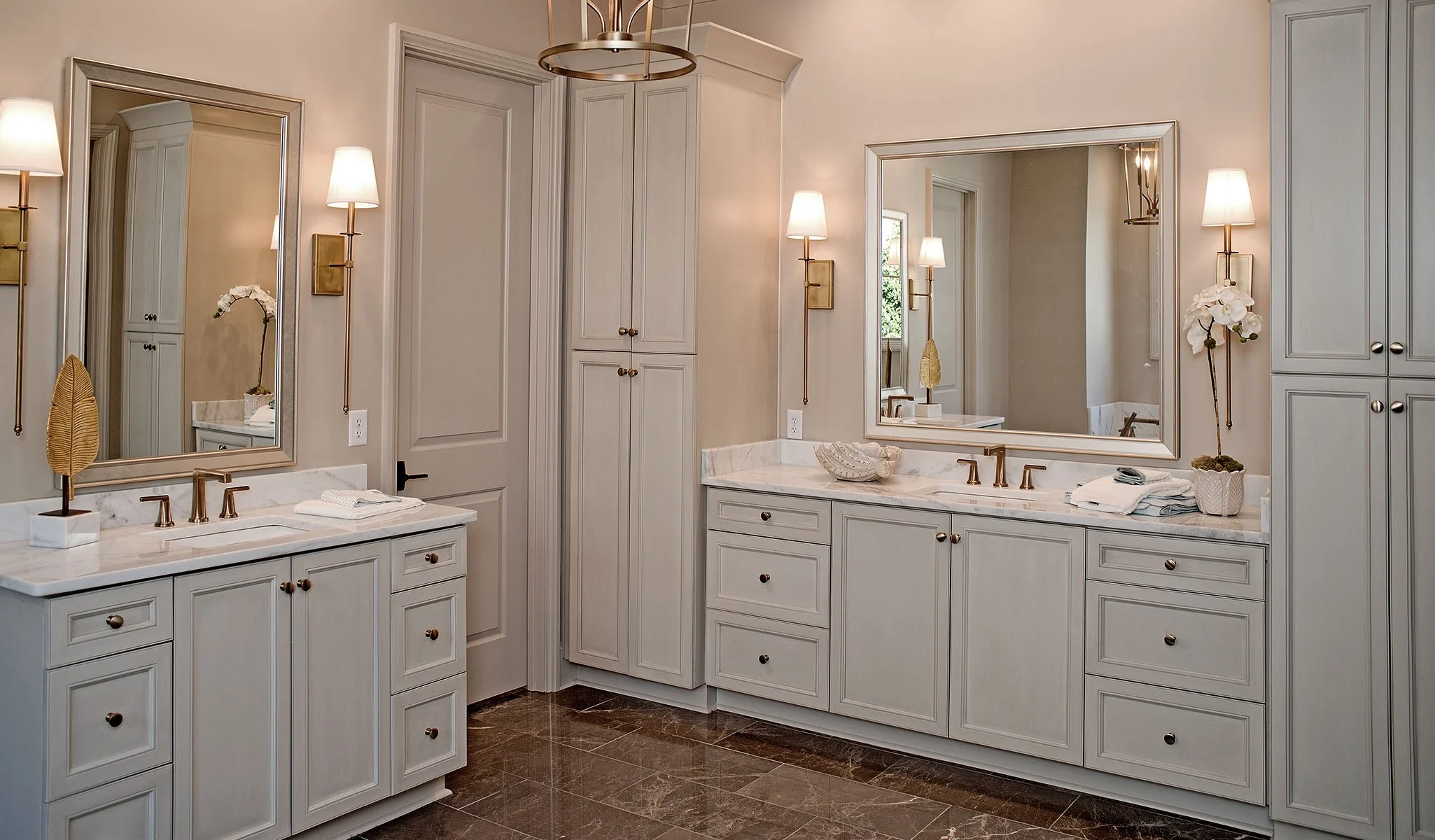 Transitional Bathroom Design