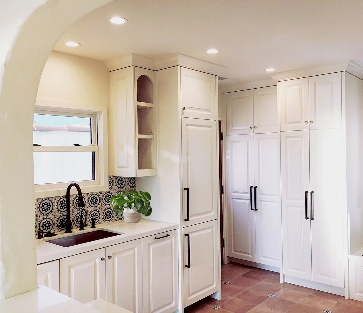 Spanish Style Tiny Kitchen