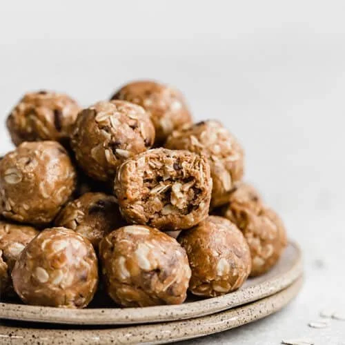 PB Chocolate Energy Bites | GF, DF, VEG