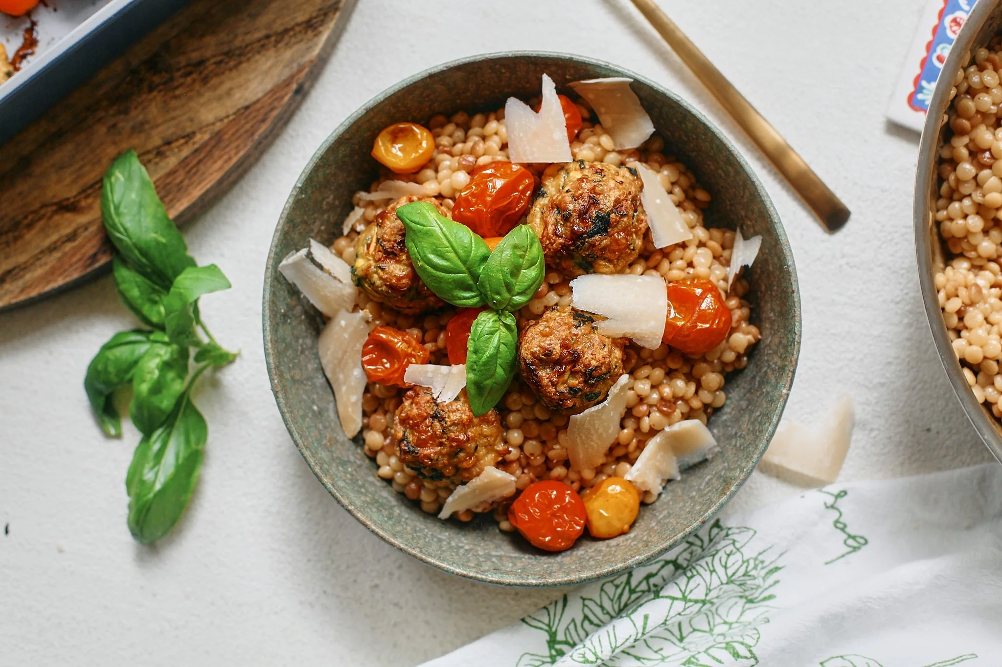 Lemon-chicken-florentine-meatballs-with-couscous-22.jpg