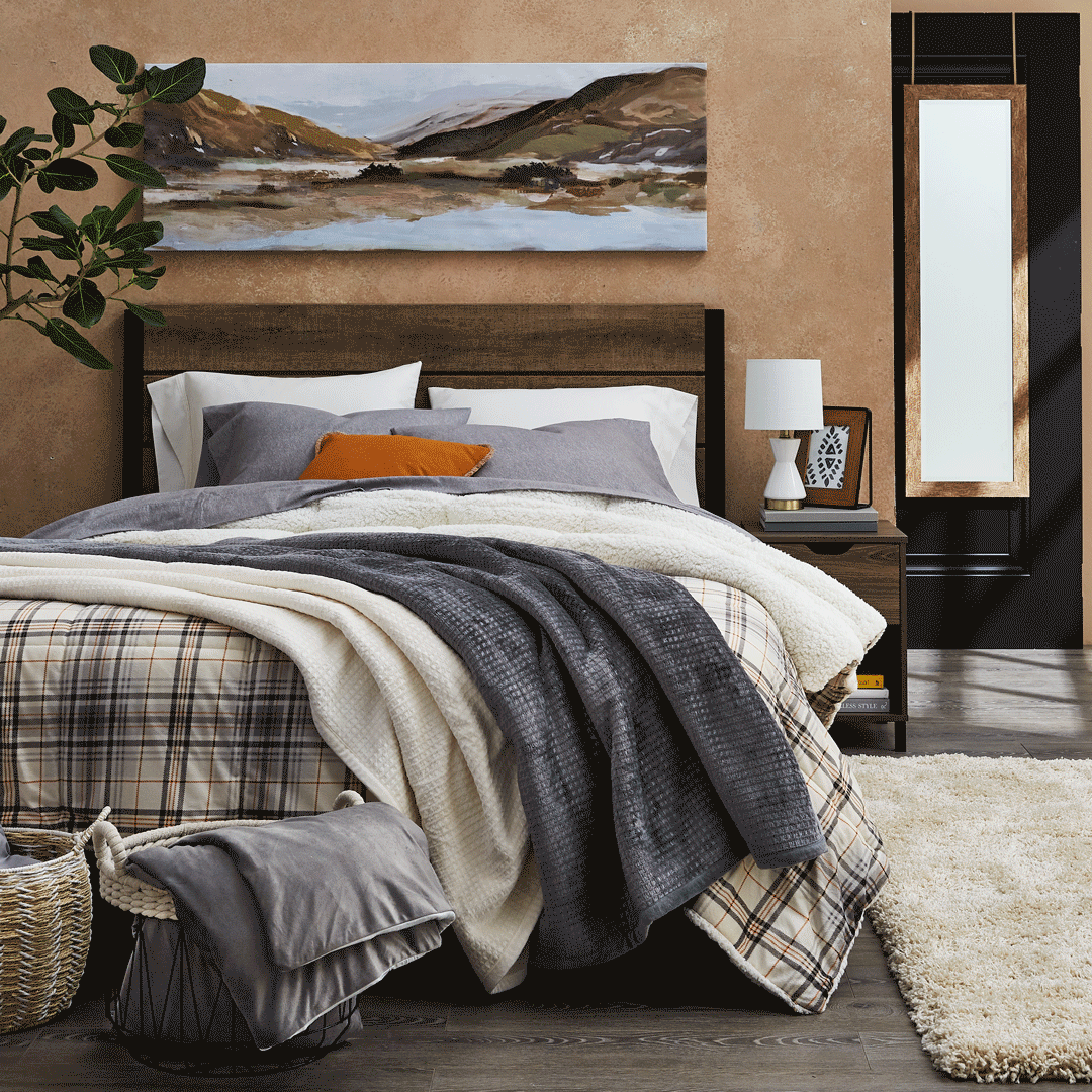 Bedroom_Wk35_1x1.gif