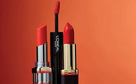 Trending Now: How to Pull Off Orange Lipstick