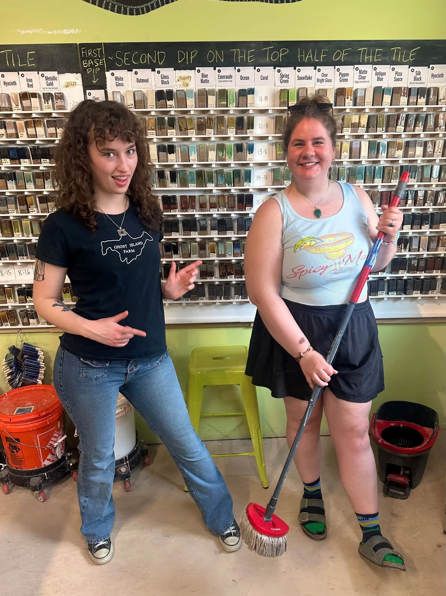 Introducing our new USM interns! On the right we have Madison Papianou, our studio tech. On the left is Eliza Fowler, our social media and marketing intern. Welcome to the team!

#ceramicsstudio #biddefordmaine #artiststudio