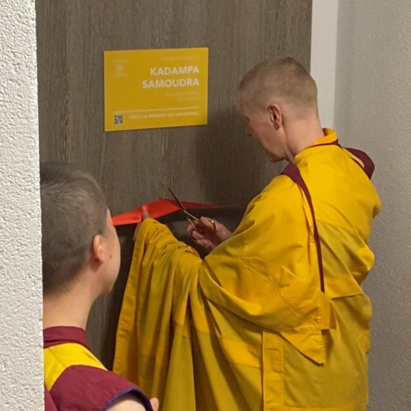 Ouverture officielle du centre bouddhiste Kadampa Samoudra &agrave; Lausanne avec transmission de pouvoir de Dj&eacute; Tsongkhapa. L&rsquo;opportunit&eacute; de cr&eacute;er un lien puissant avec notre sangha et notre nouveau centre. Notre programme