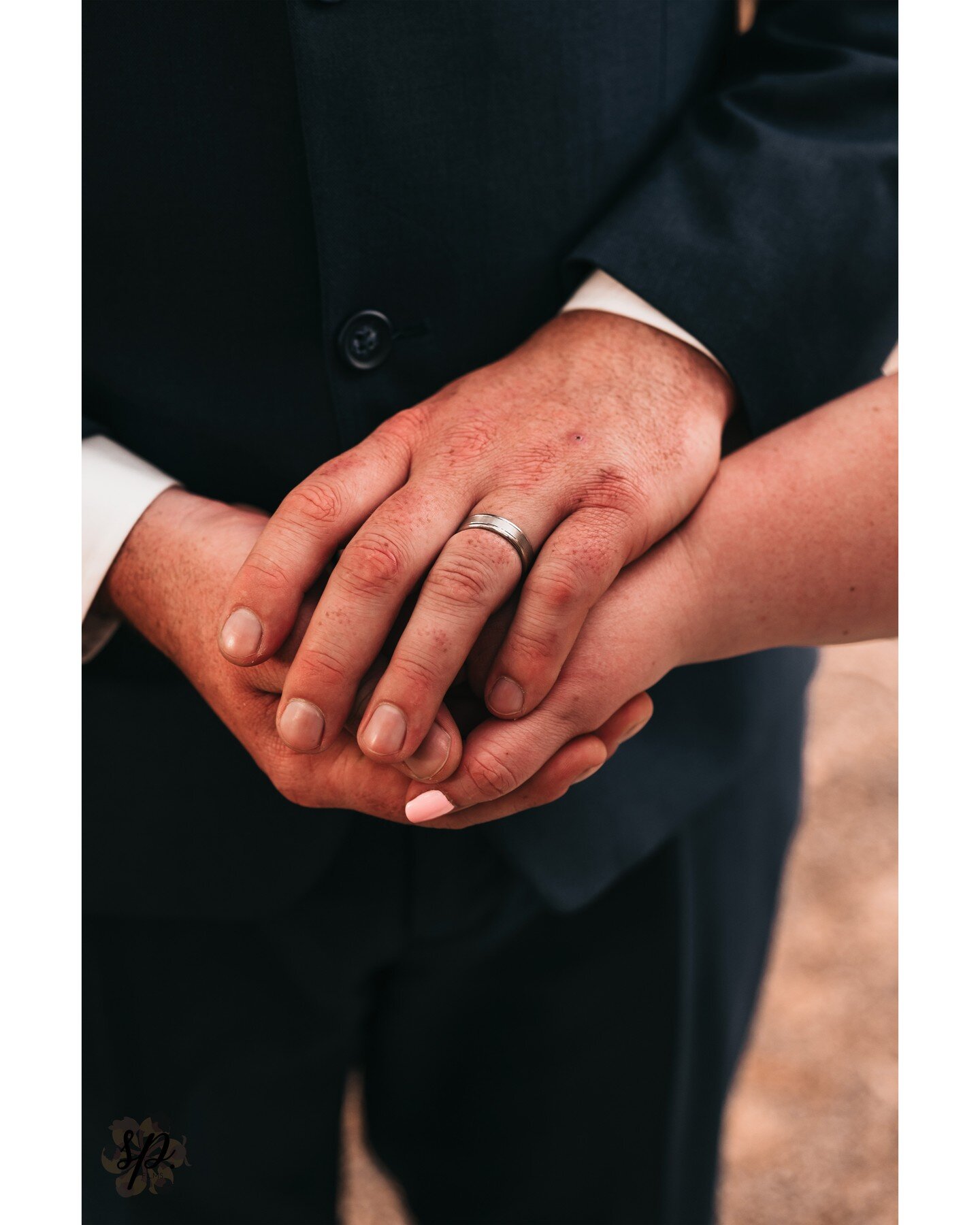 Always love and appreciate hand shots! 💍

#inglewoodestate #weddingphotography #melbourneweddings #melbourneweddingphotographer #brideandgroom
