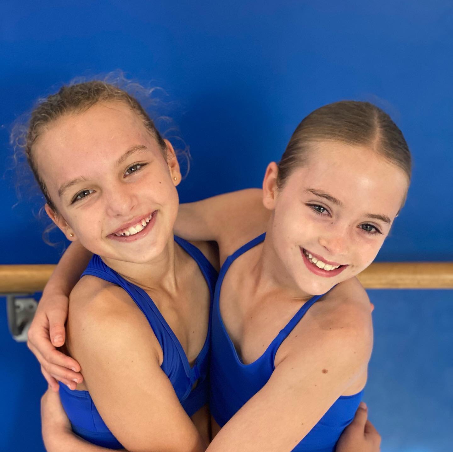 Monday morning privates with my Milas/Millas 🤩💙 #madancers #charlysangel #goMAD #MADteam #passion #dance #strength #power #unity #lyrical #contemporary #hope #teamworkmakesthedreamwork #dancecommunity #community #northernbeaches  #brookvale #dancef