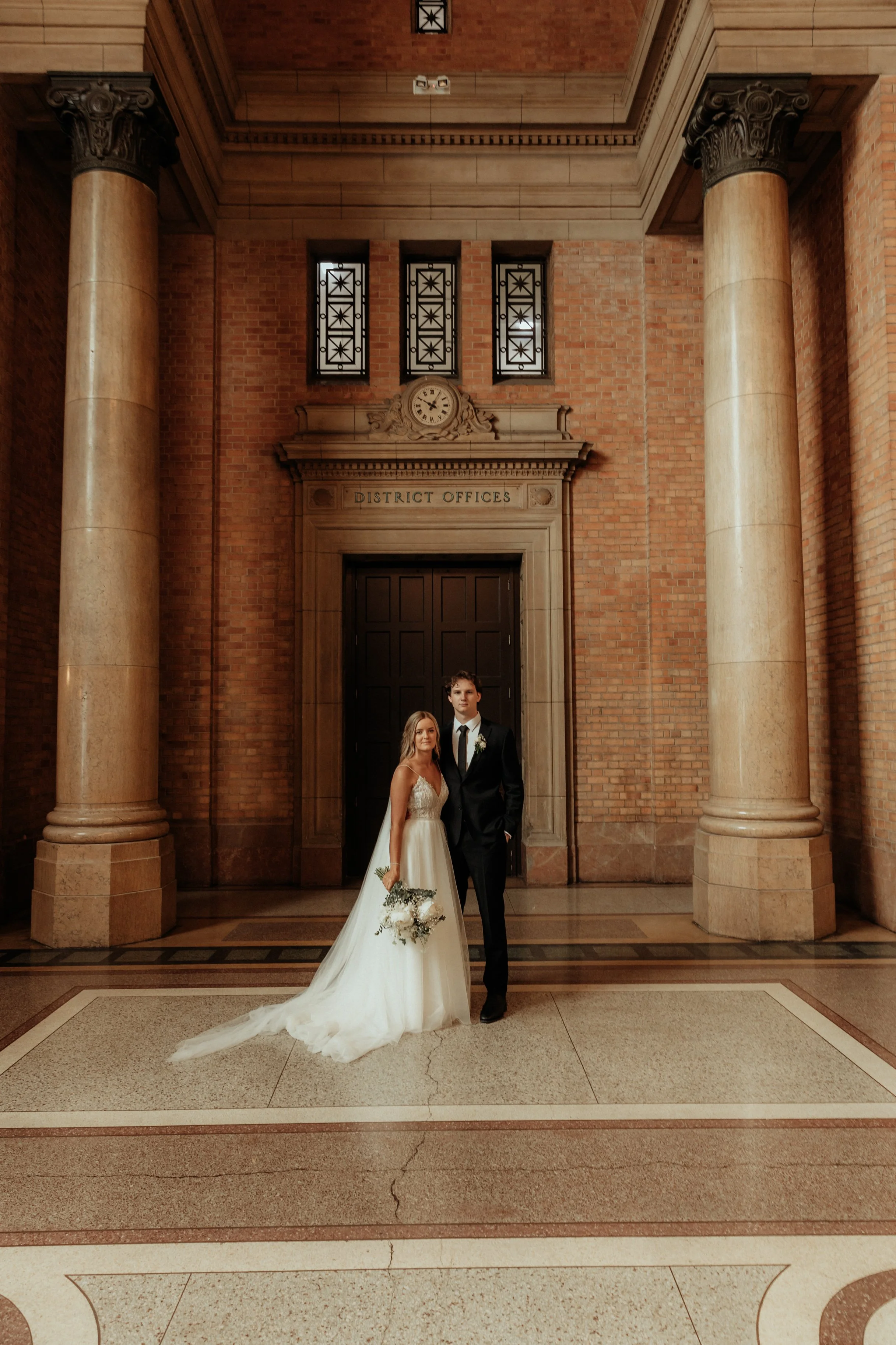 Elegant bridal portraits in Central Auckland.