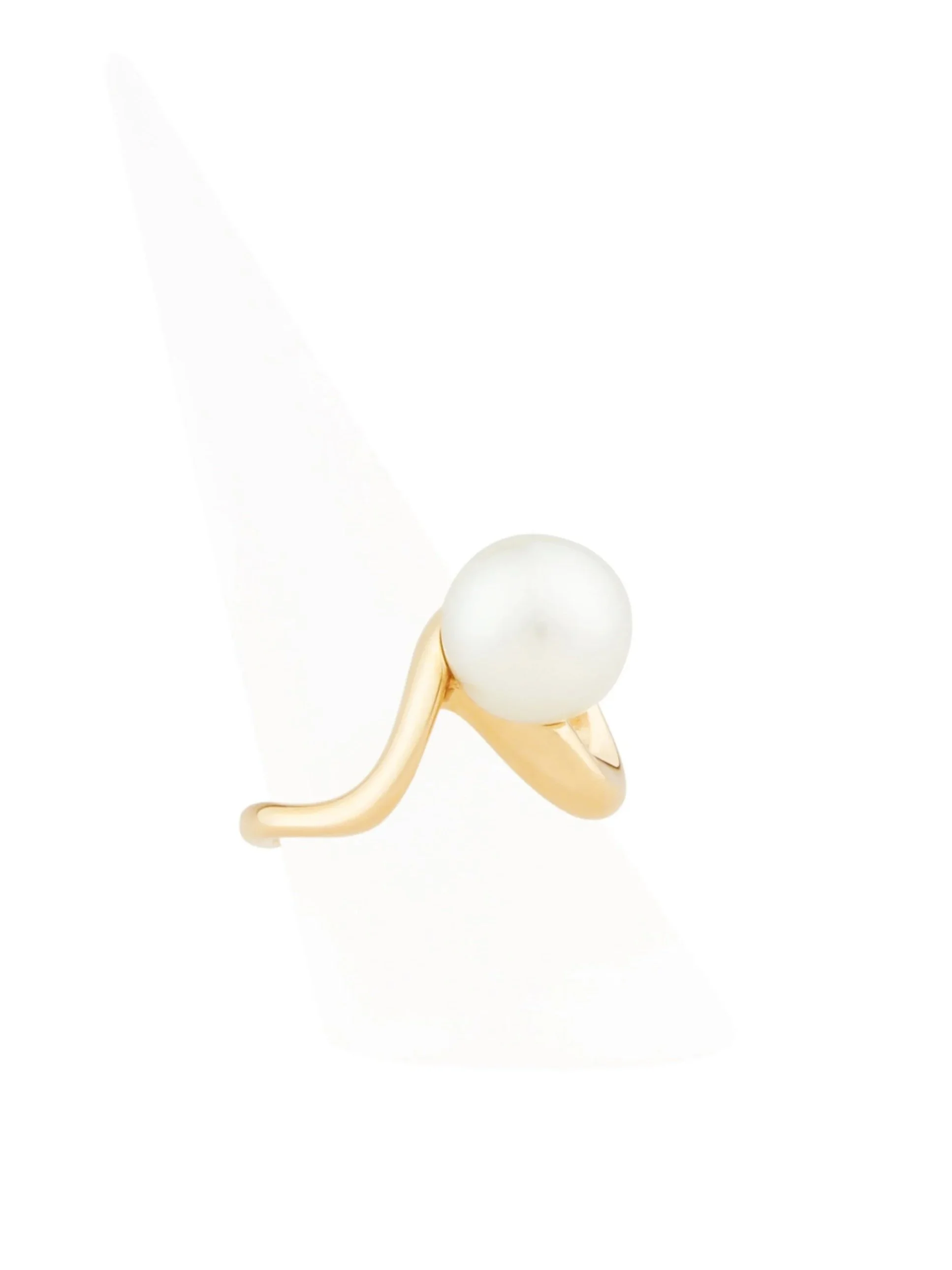 Staircase+Ring+-+Ghosted+Side+02_072A8694.jpg