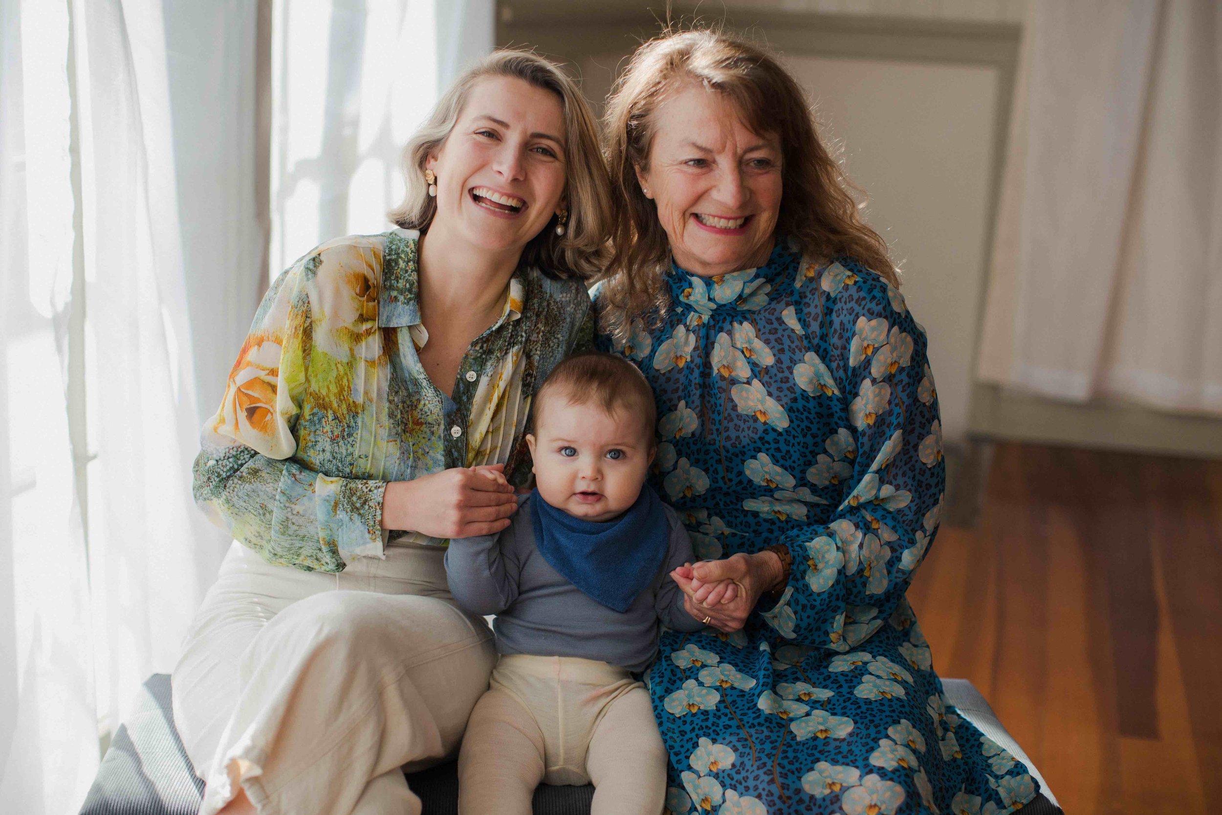 extended_family_photography_auckland_1.jpeg