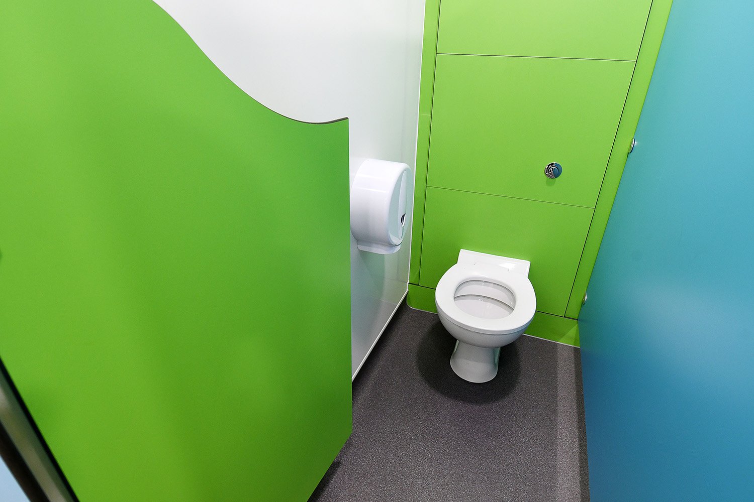 school-wc-cubicles-school-safety-flooring.jpg
