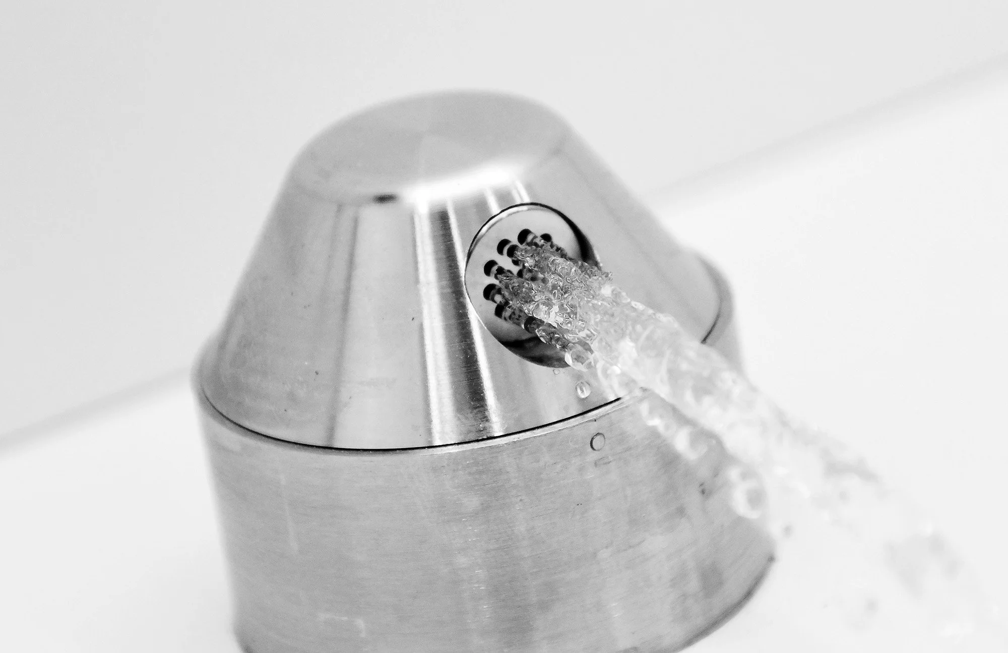 commercial-washroom-stainless-steel-water-outlet-tap.jpg